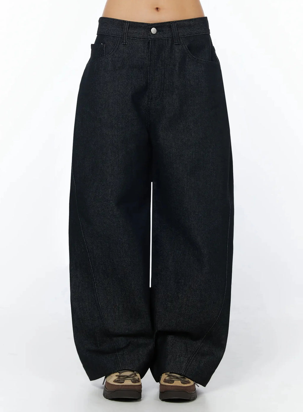 Evania Low-Rise Baggy Jeans IU508