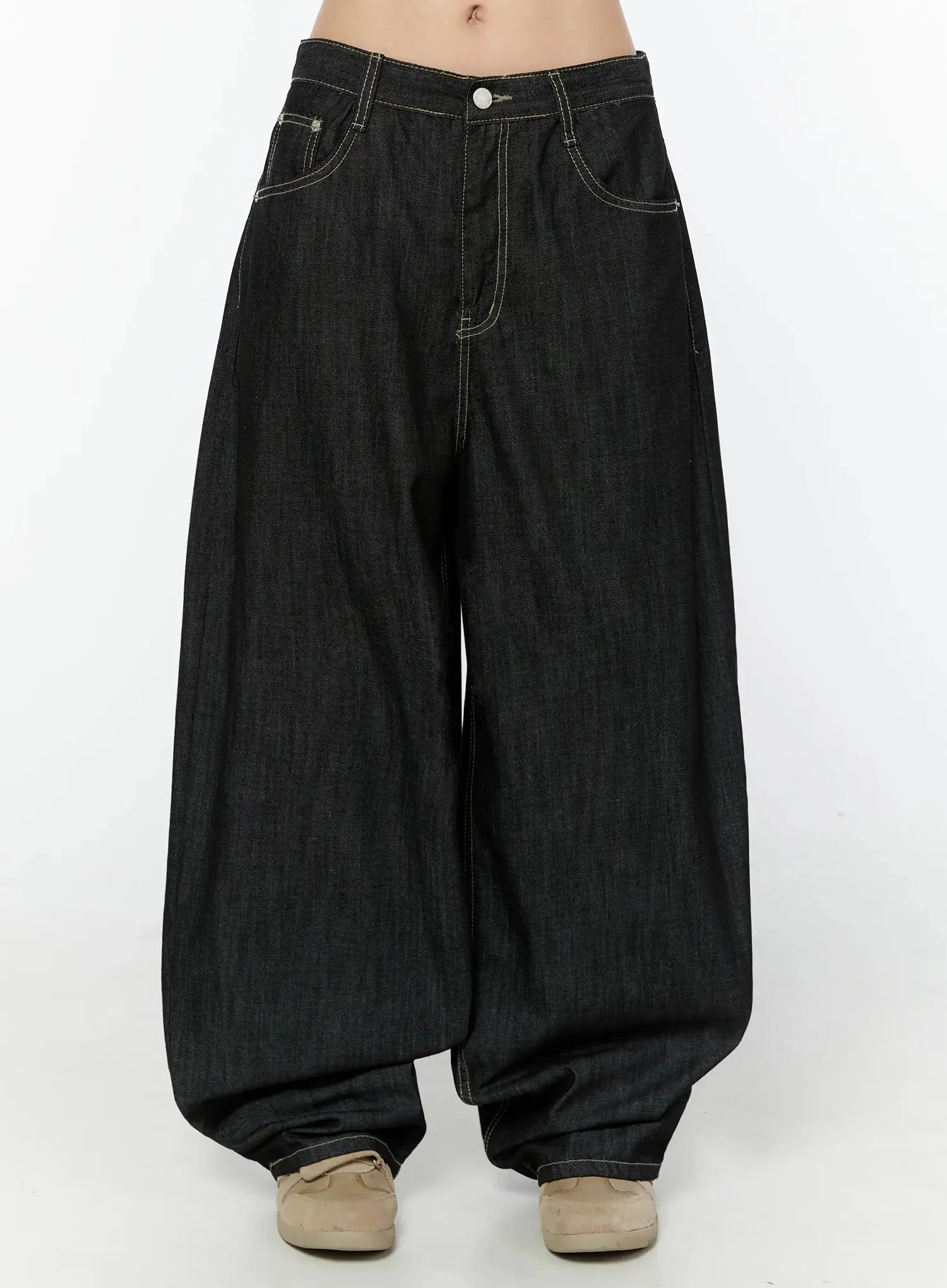 Soli No-Fade Baggy Jeans IU522