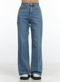 Aubrey Washed Classic Straight-Fit Jeans OO421