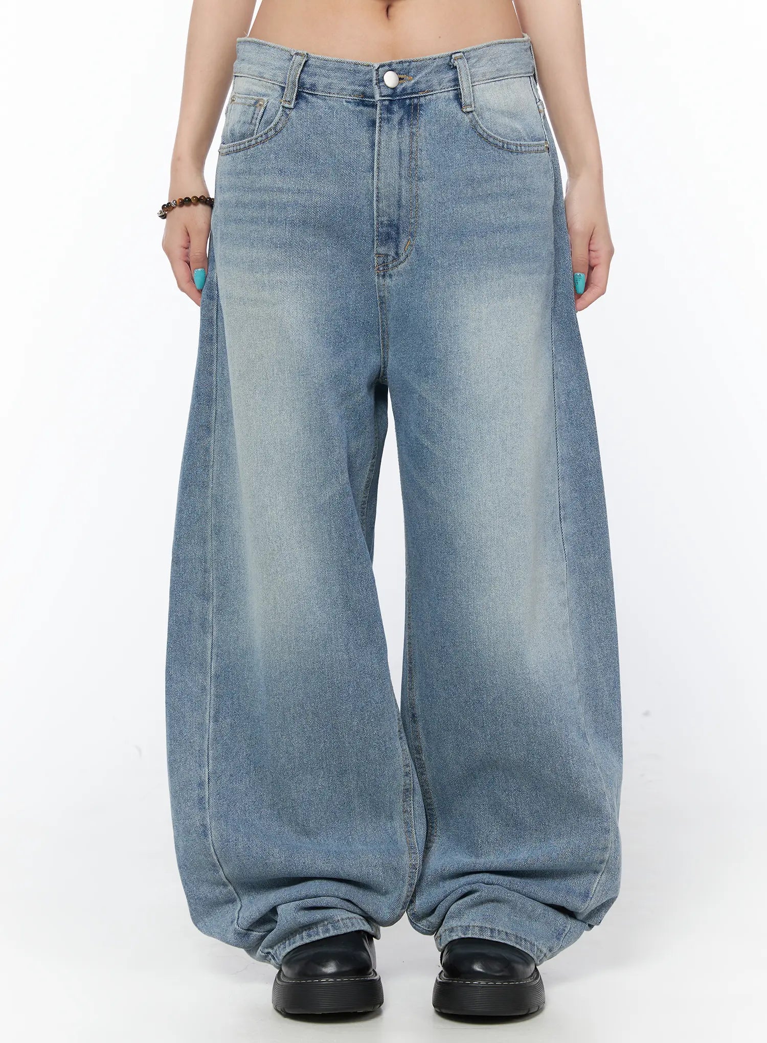 Airi Casual Wide Leg Jeans CY529