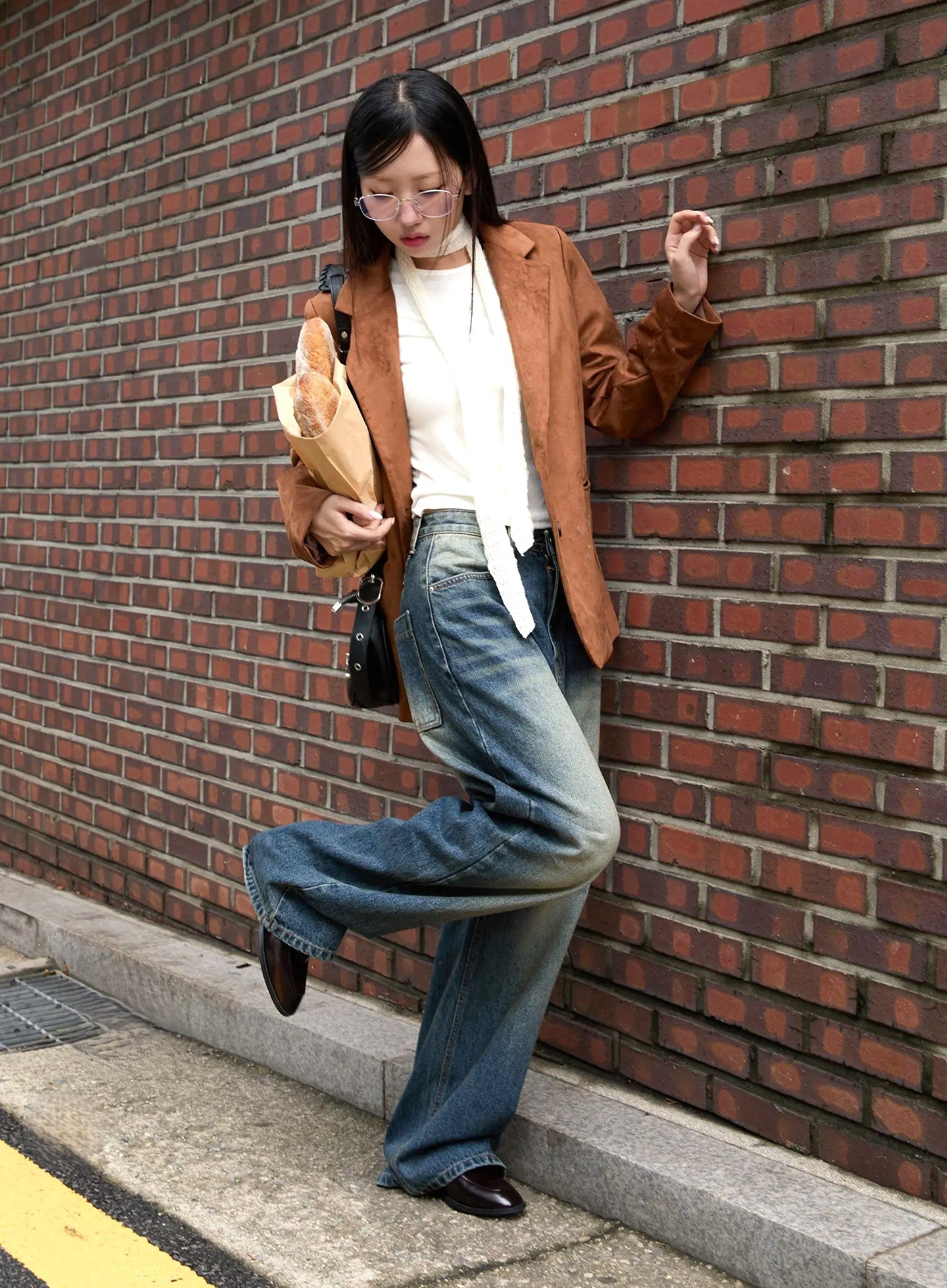 Lilian Vintage Wash Wide-Leg Jeans CS518