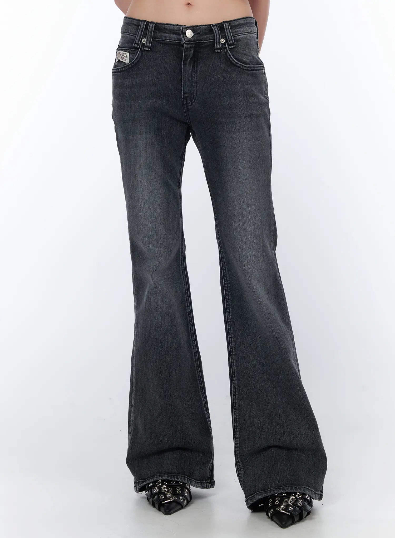 Salem Vintage Wash Low Rise Bootcut Jeans CA530