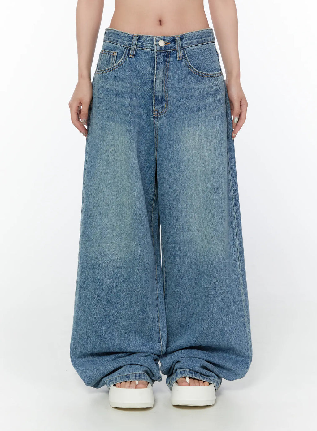 Shea Snap-Button Wide-Leg Jeans CY514