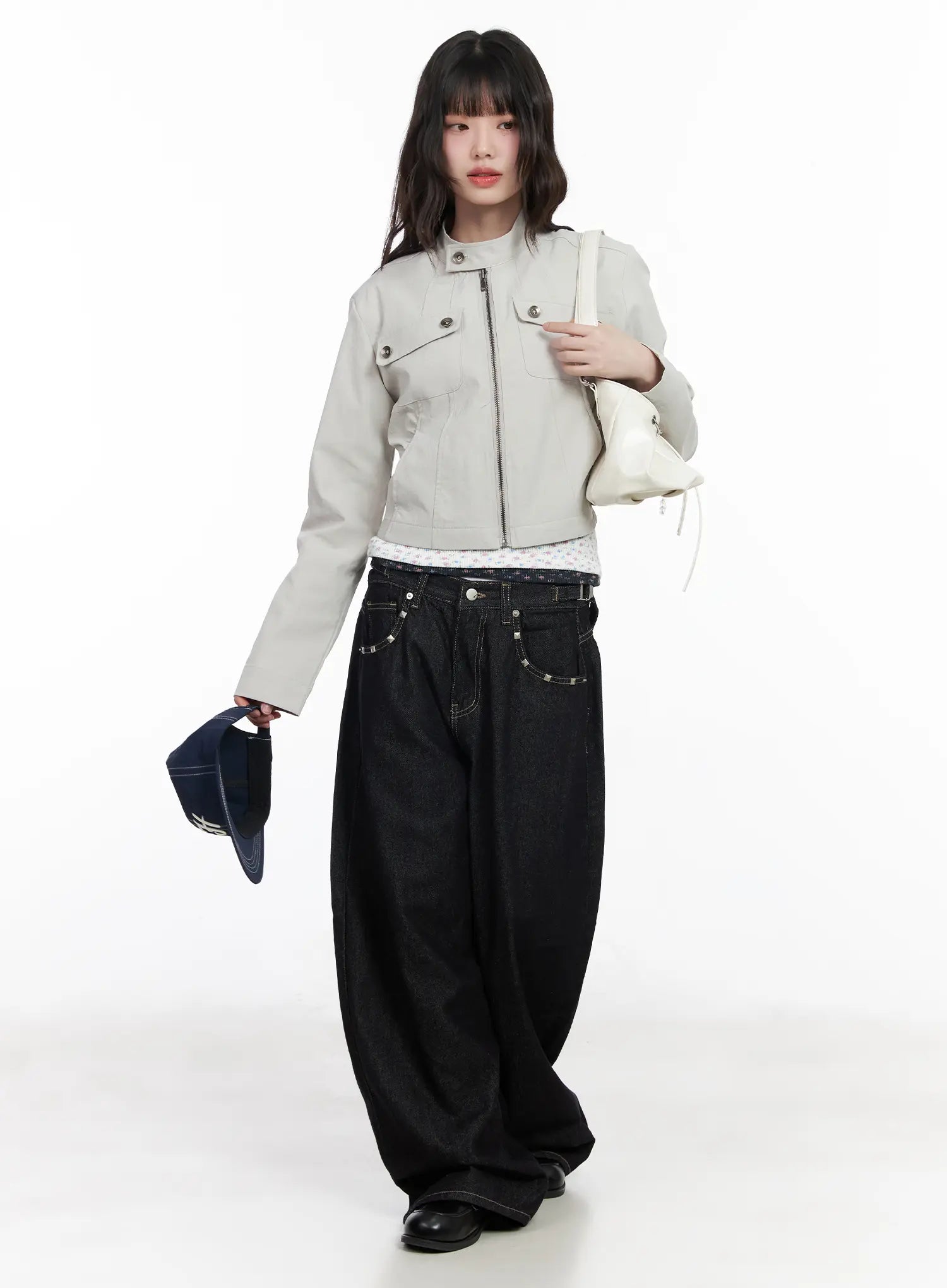 Dulce Studded Wide-Leg Jeans CM526