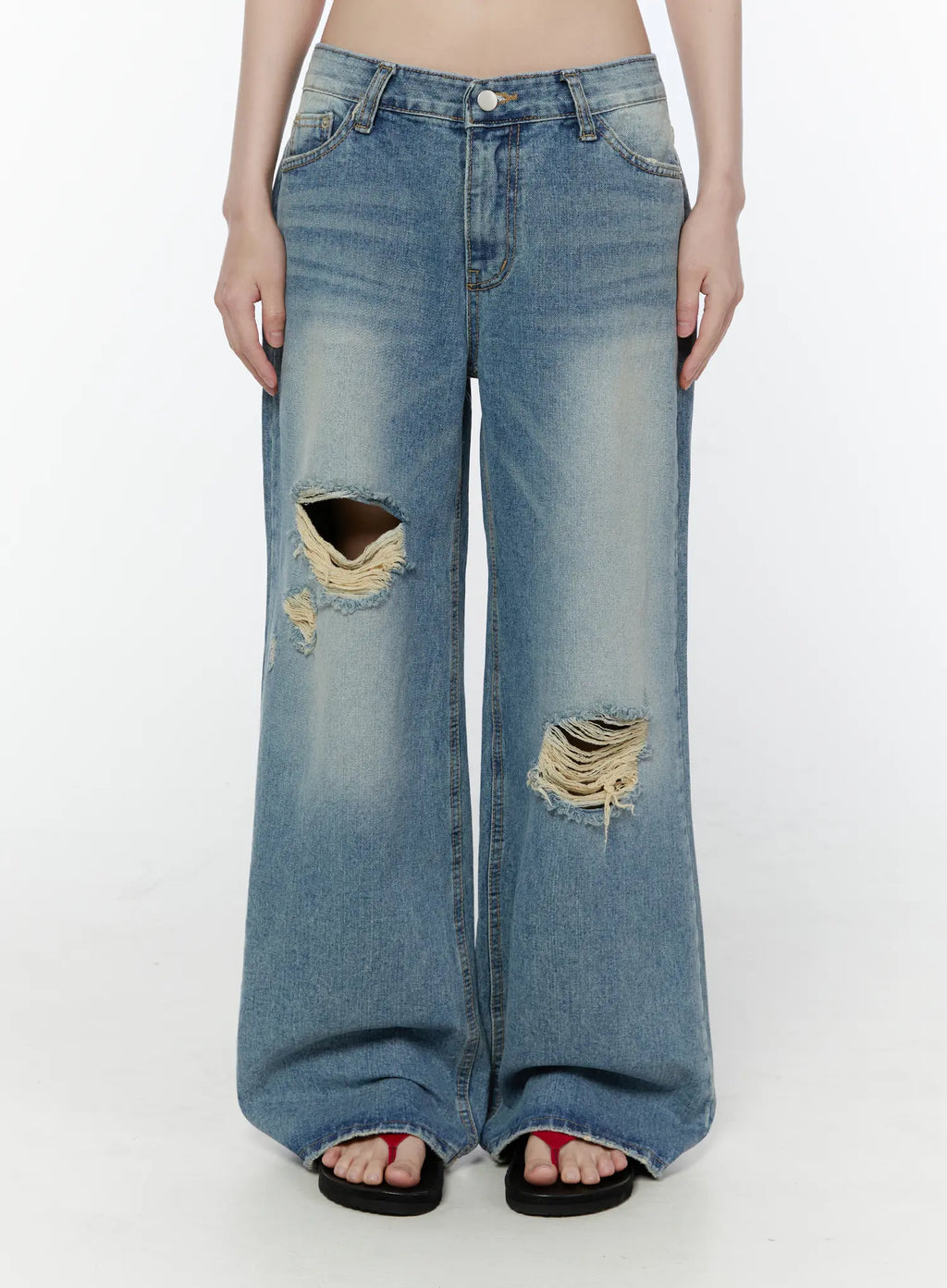 Anouk Vintage Wash Ripped Straight Jeans CU505