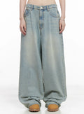 Lilly Light Wash Baggy Jeans CG519
