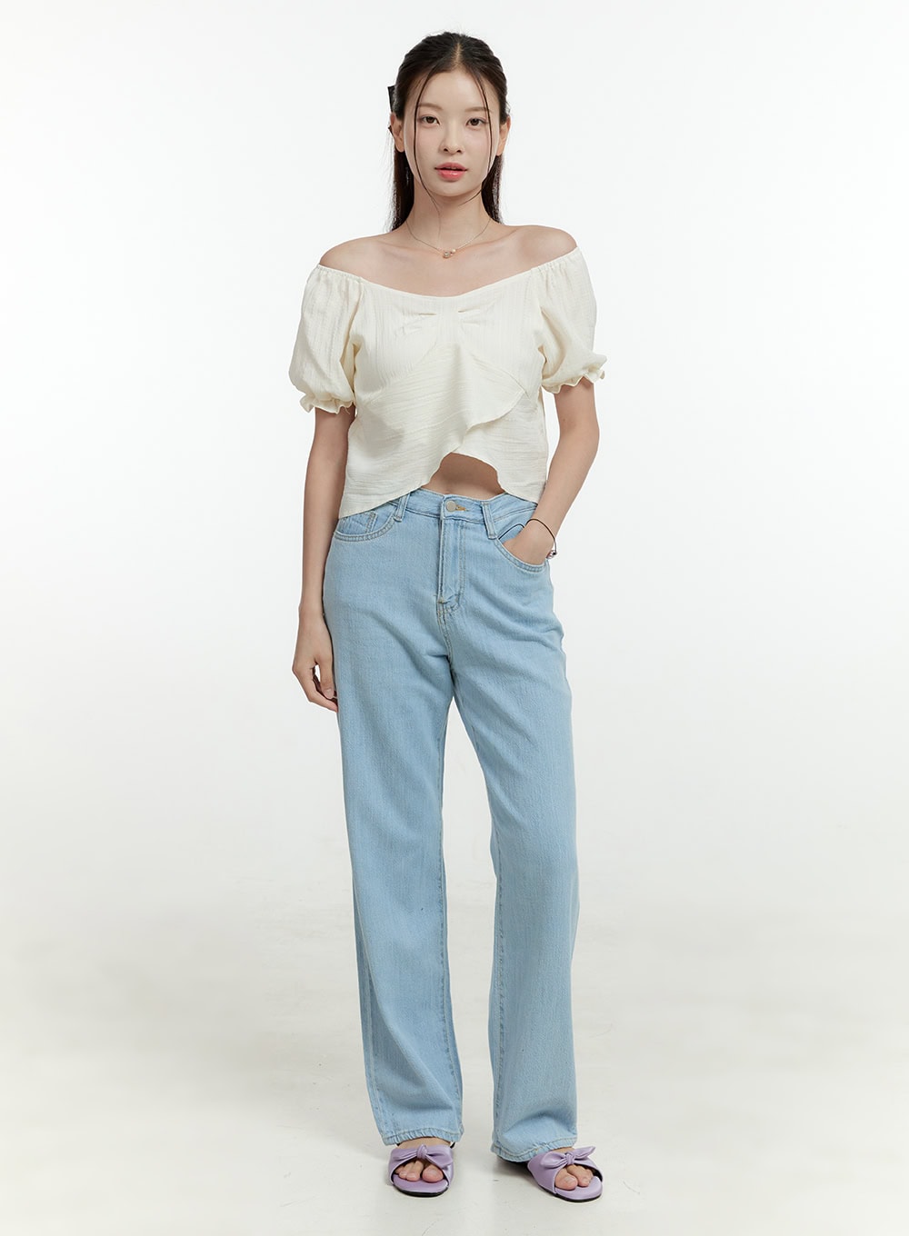 Ava Light Washed Straight Jeans OL430