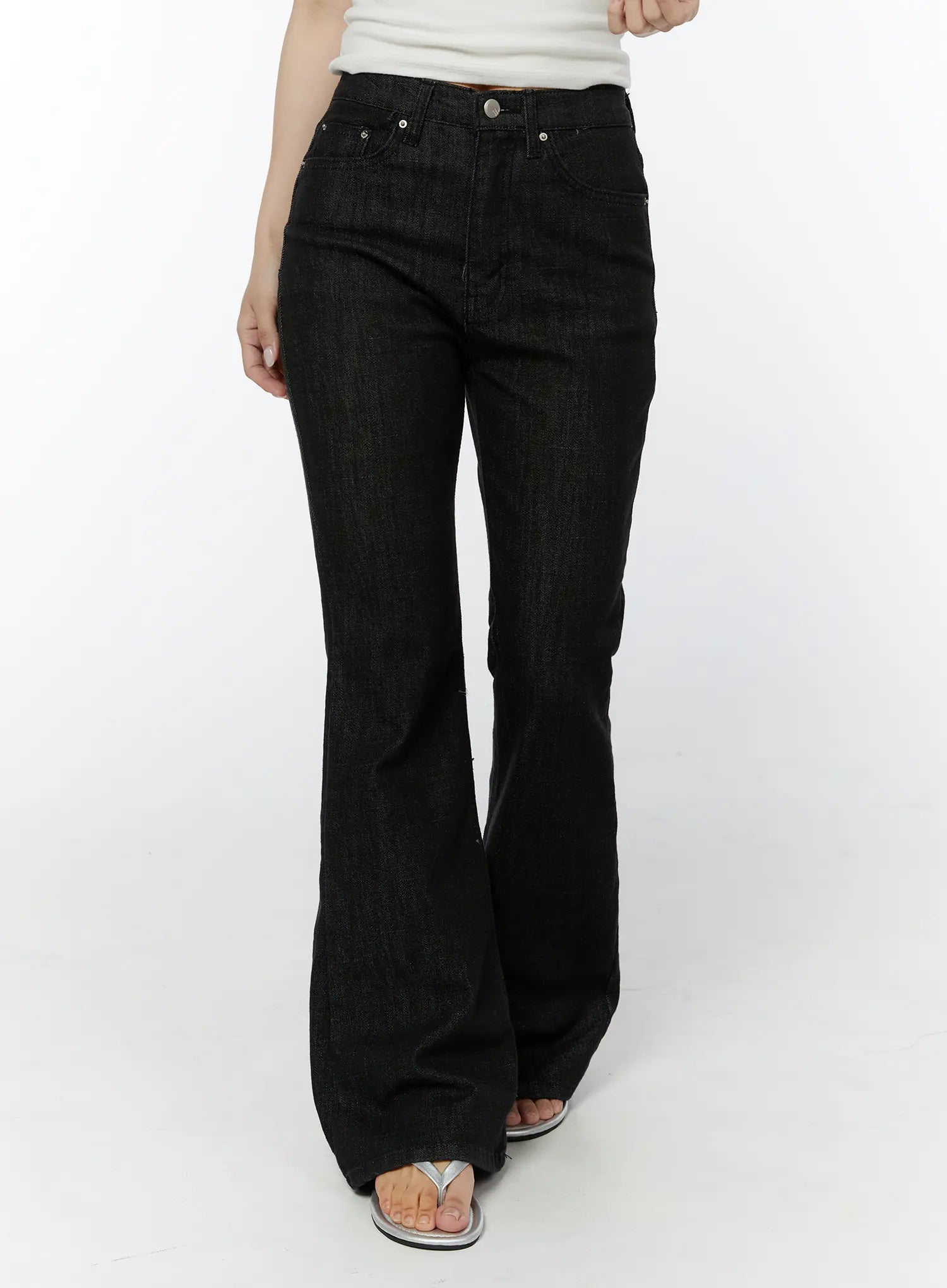 Dohee Non-Fade Contrast Stitch Bootcut Pants IY511