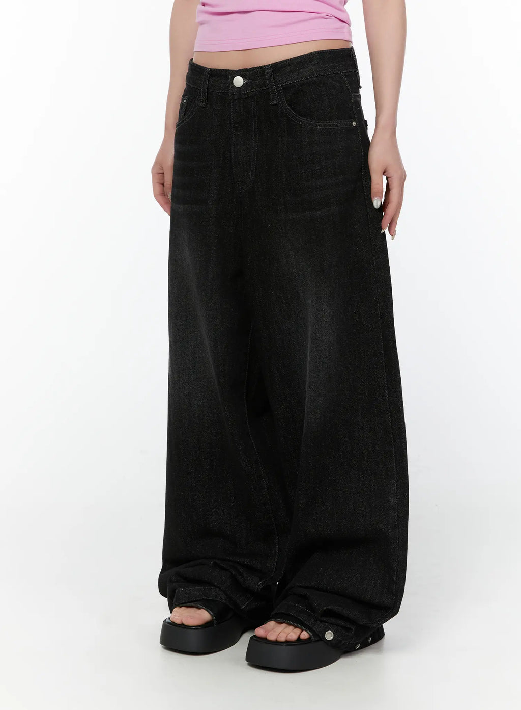 Jax Snap-Button Dark Wash Wide-Leg Jeans CY514
