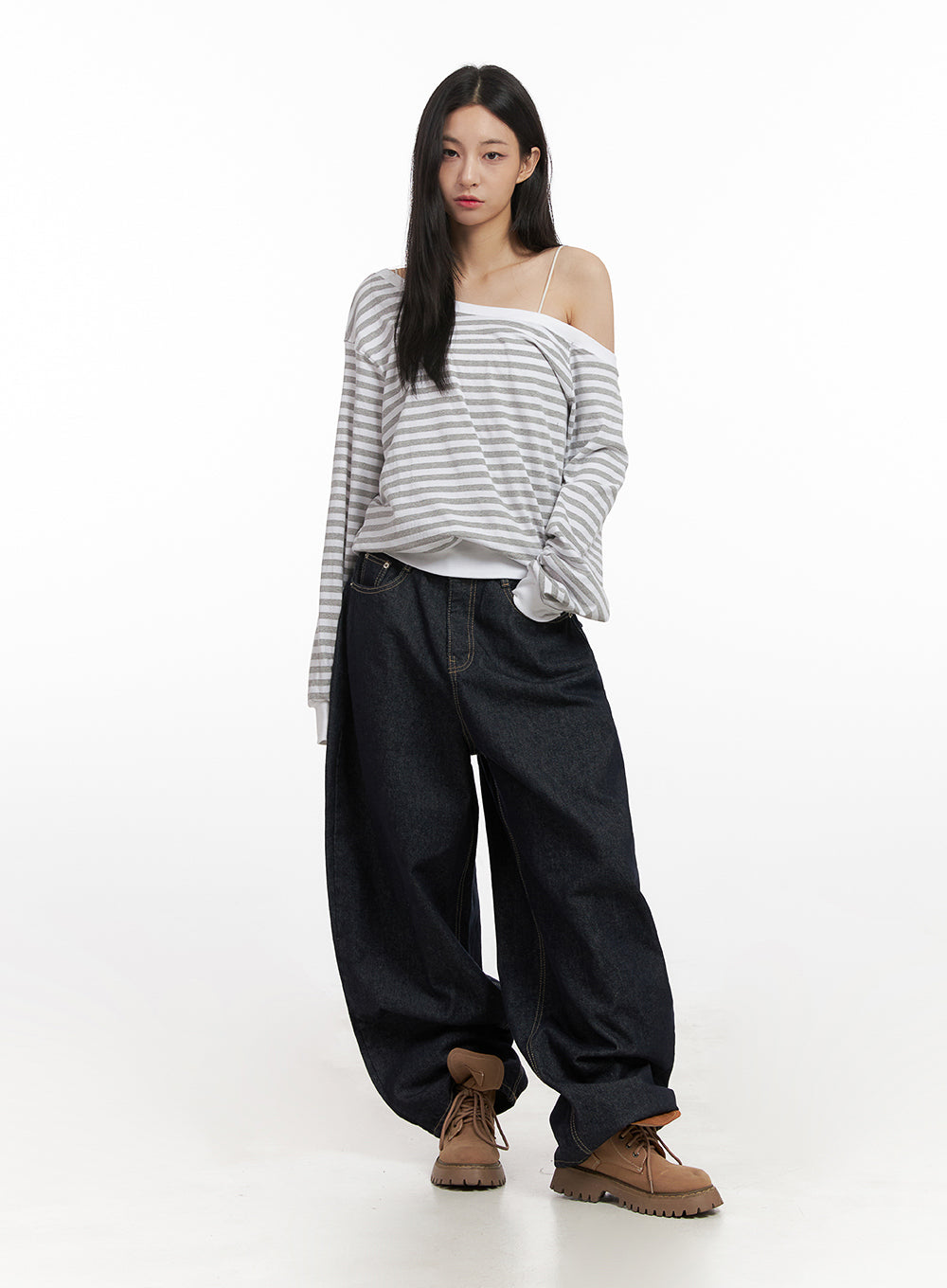 Lily Stitched Wide-Leg Jeans CN426