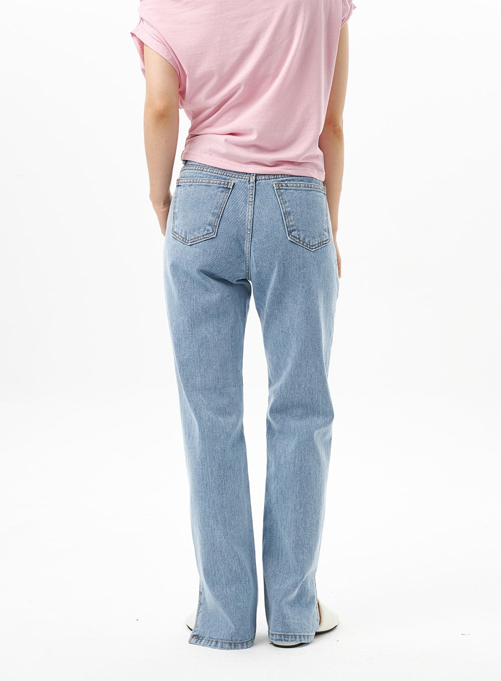 Slit Detail Jeans OU314