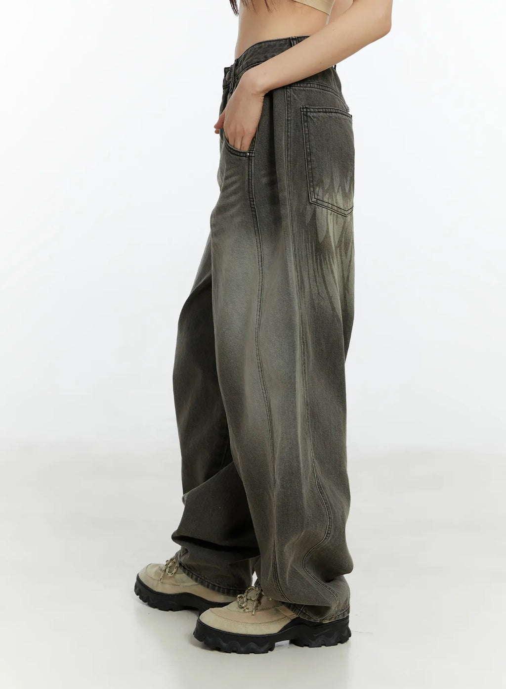 Karter Angel Wing Washed Wide Leg Jeans CF509