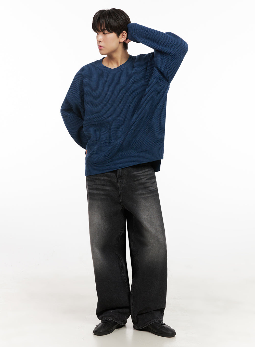 Men's Washed Relaxed-Fit Jeans IJ517