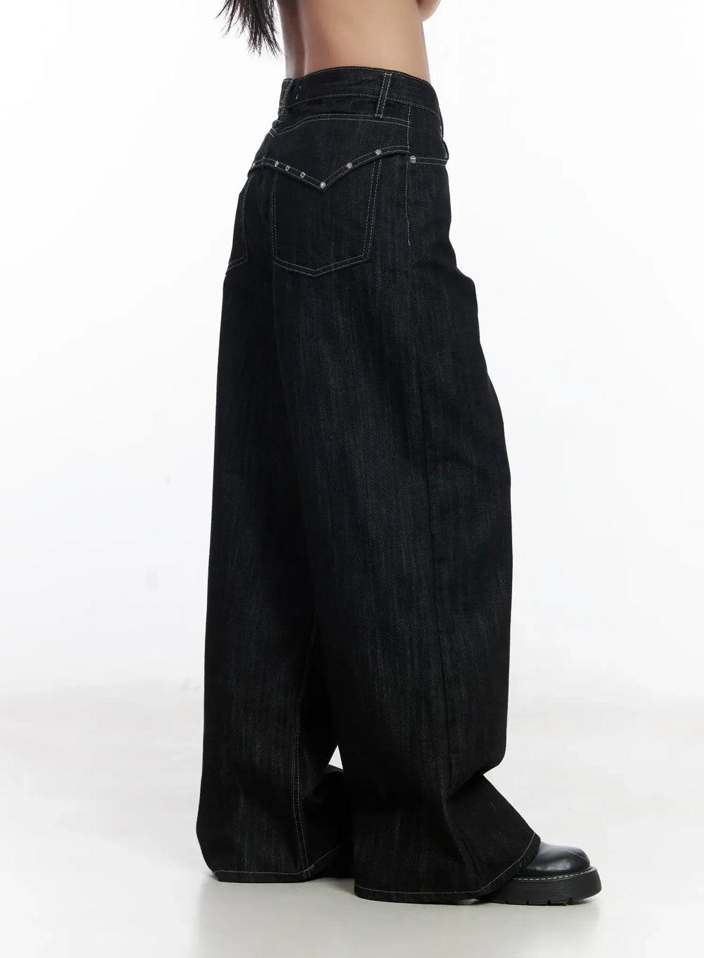 Violet Studded Baggy Jeans CJ530