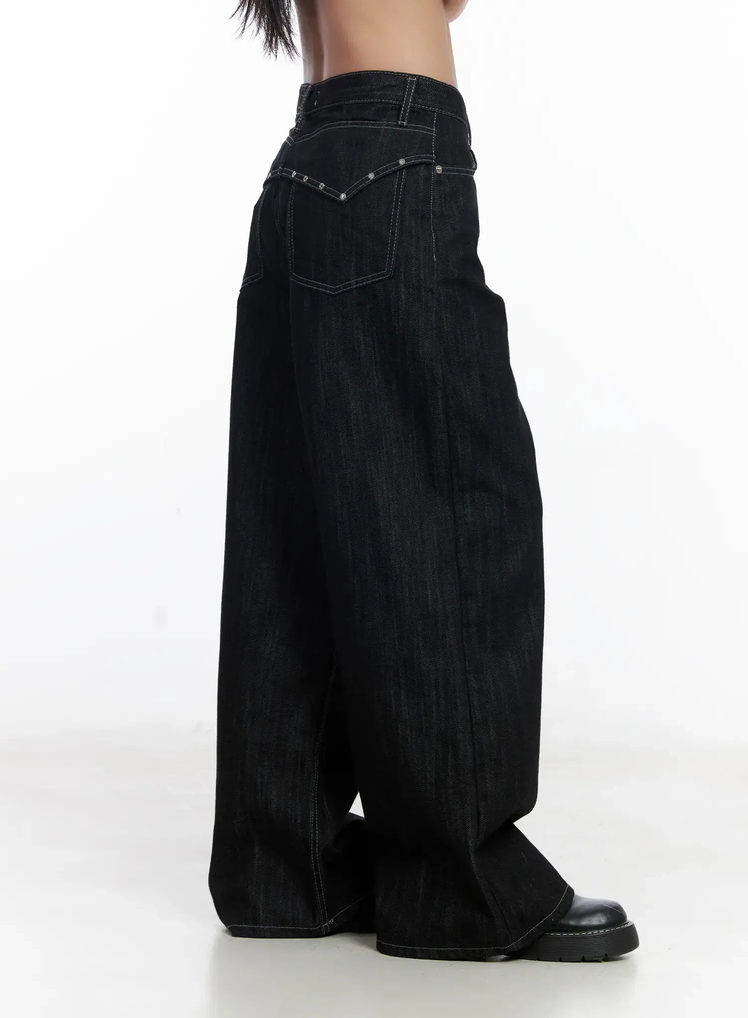 Violet Studded Baggy Jeans CJ530