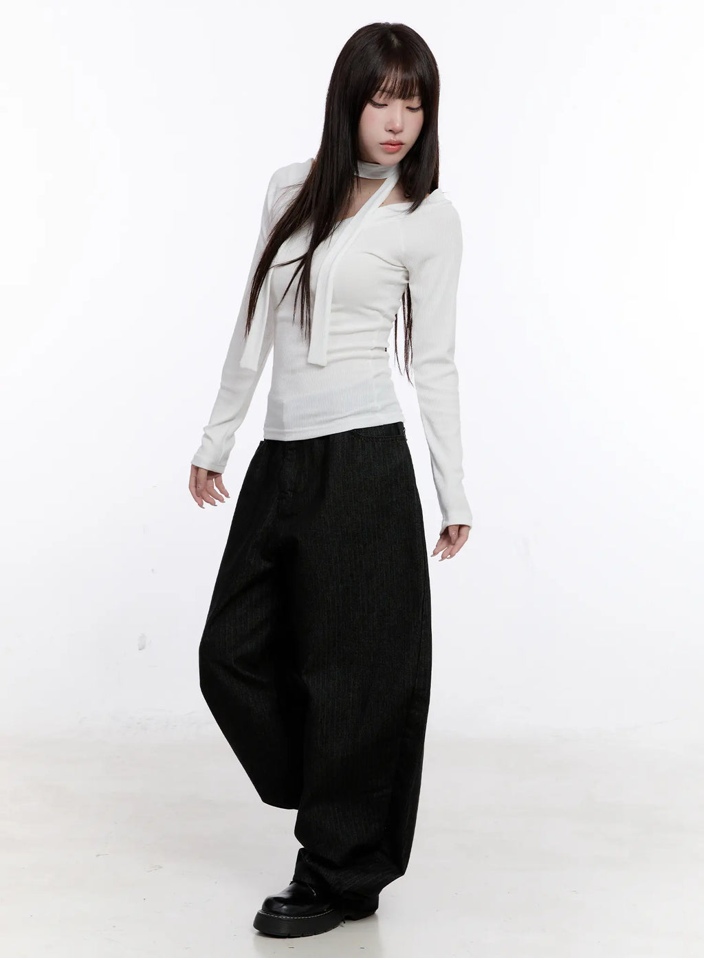 Vada Stitched Wide Leg Jeans CS530