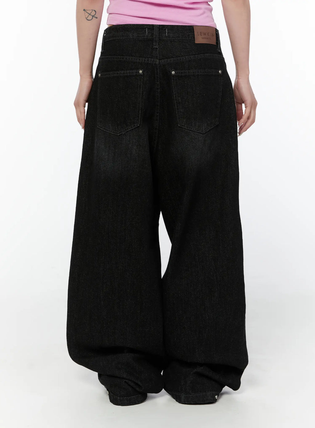 Jax Snap-Button Dark Wash Wide-Leg Jeans CY514