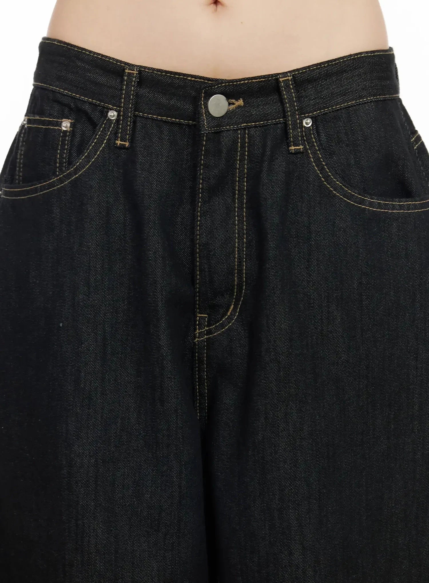 Liliana No-Fade Wide Leg Jeans IM506