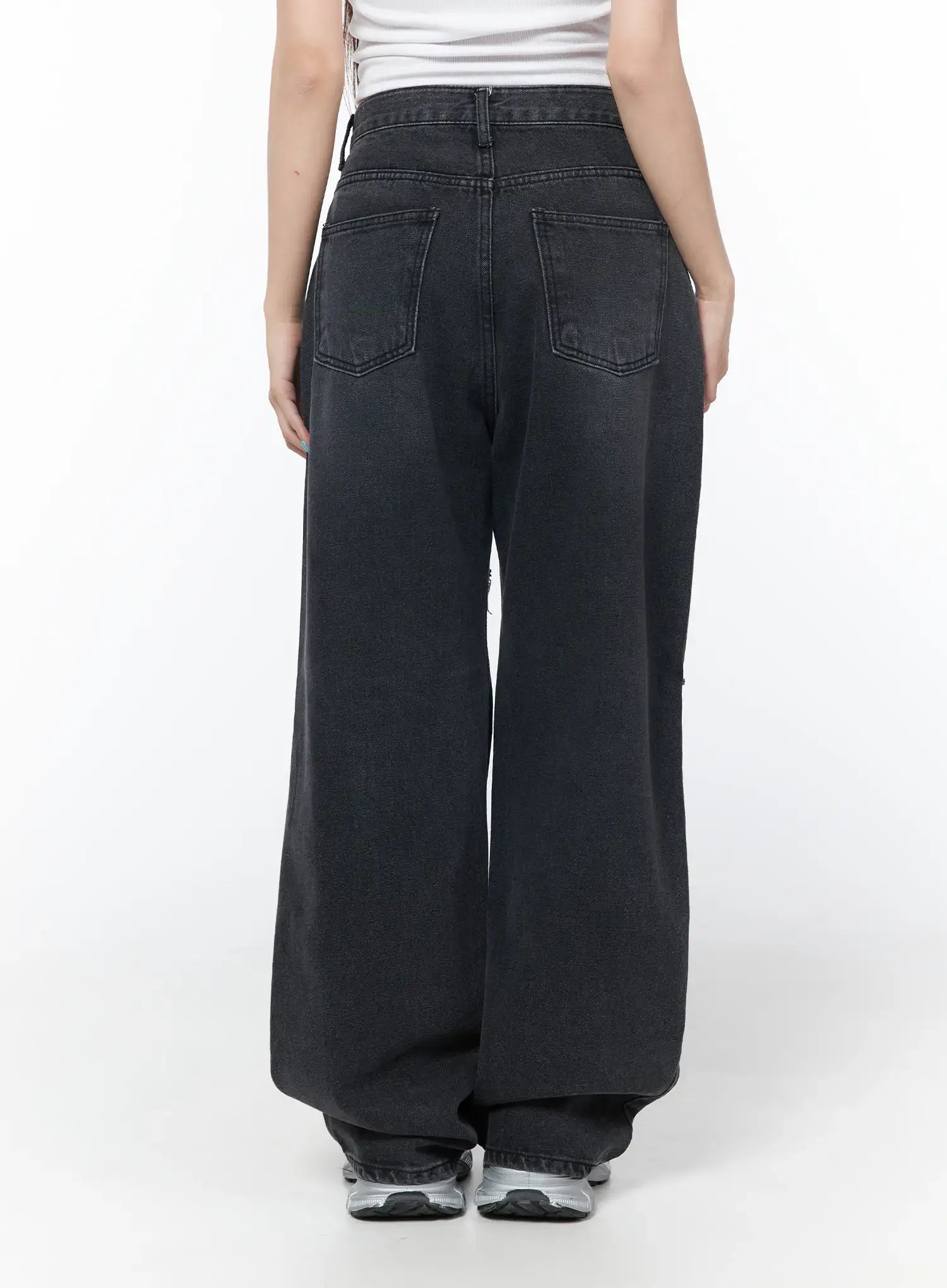 Nami Distressed Wide Leg Jeans CY529