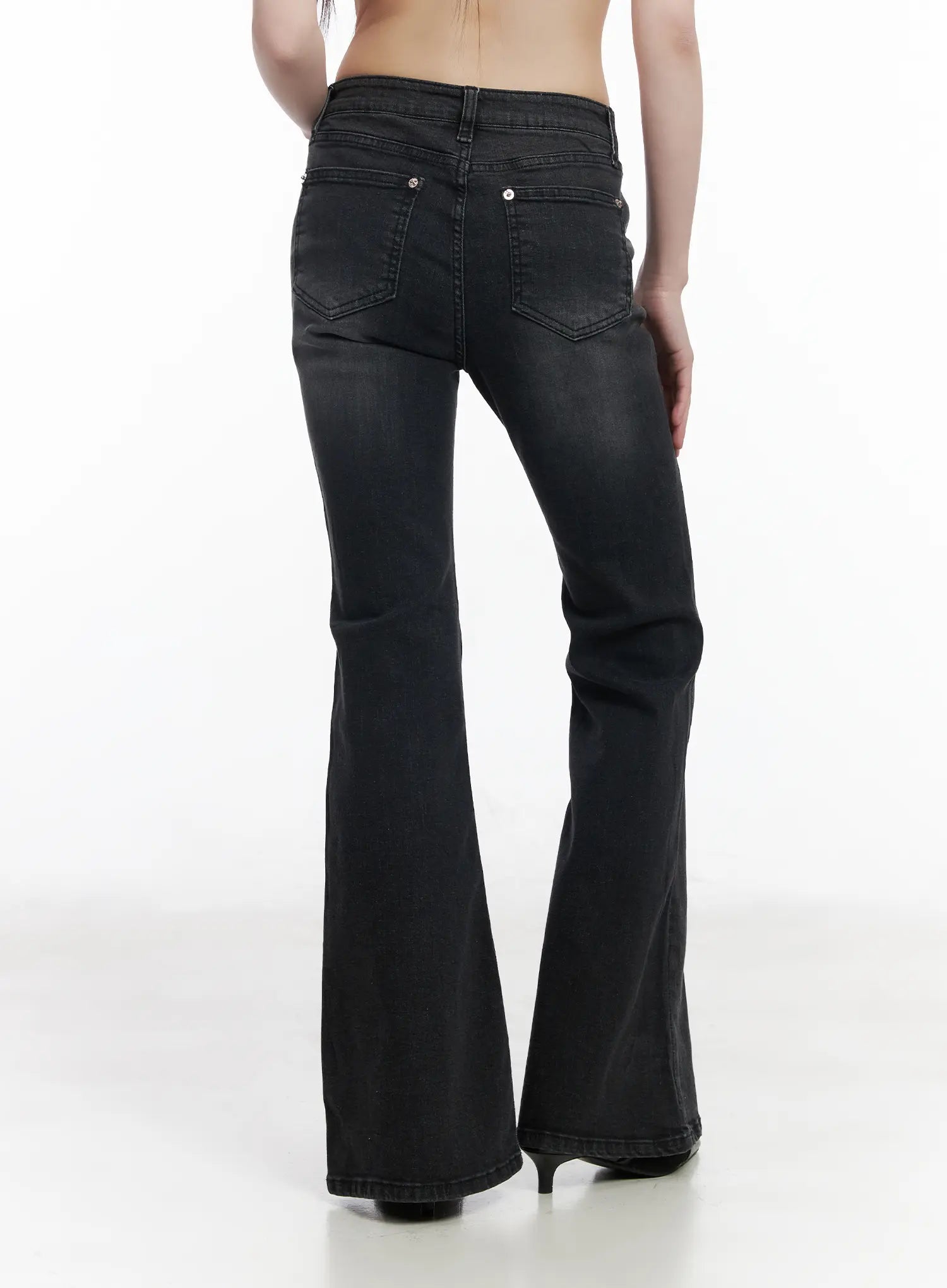 Gio Washed Bootcut Jeans CM524