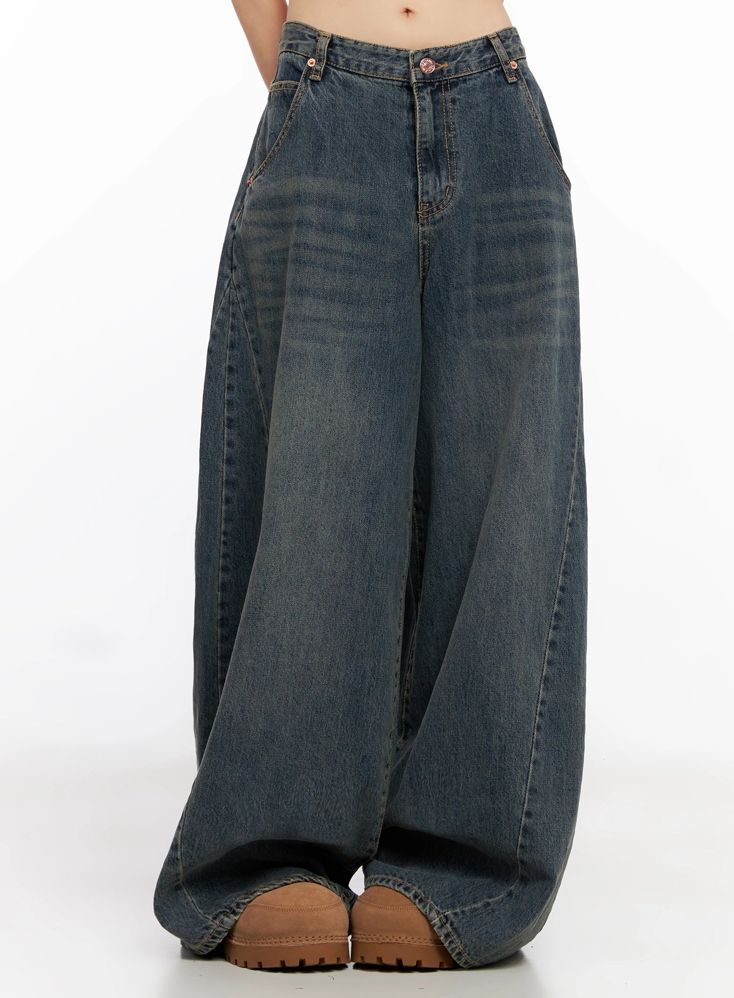 Skyler Washed Balloon Fit Jeans IN503