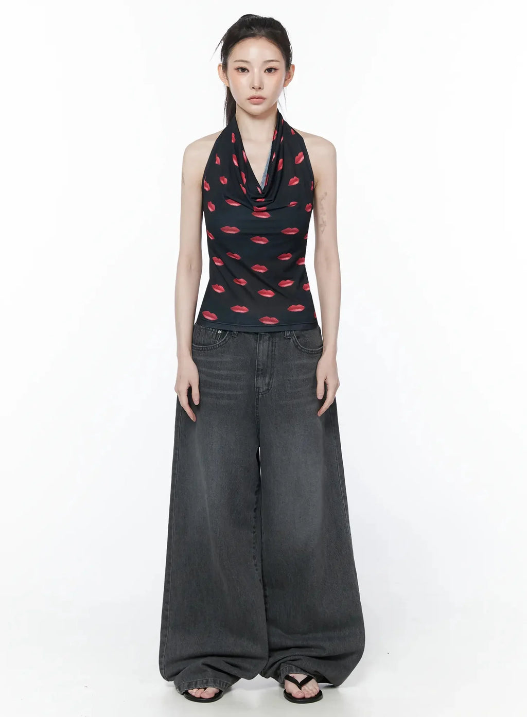 Shia Vintage Wash Wide-Leg Jeans IY514