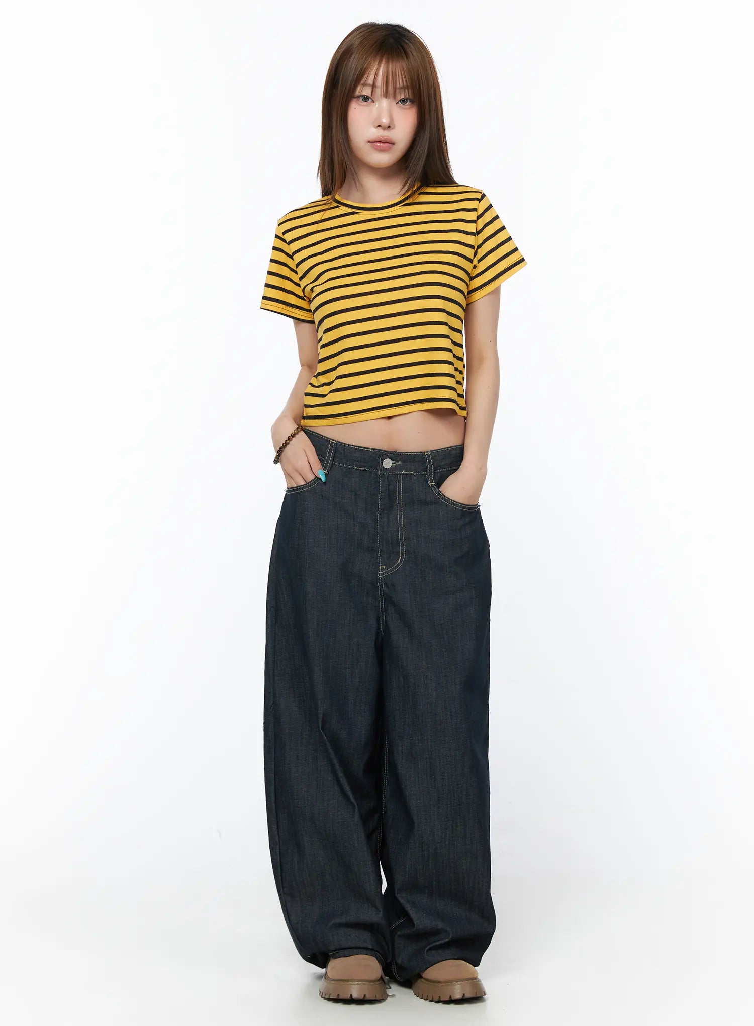 Isa Loose-Fit Jeans CY529