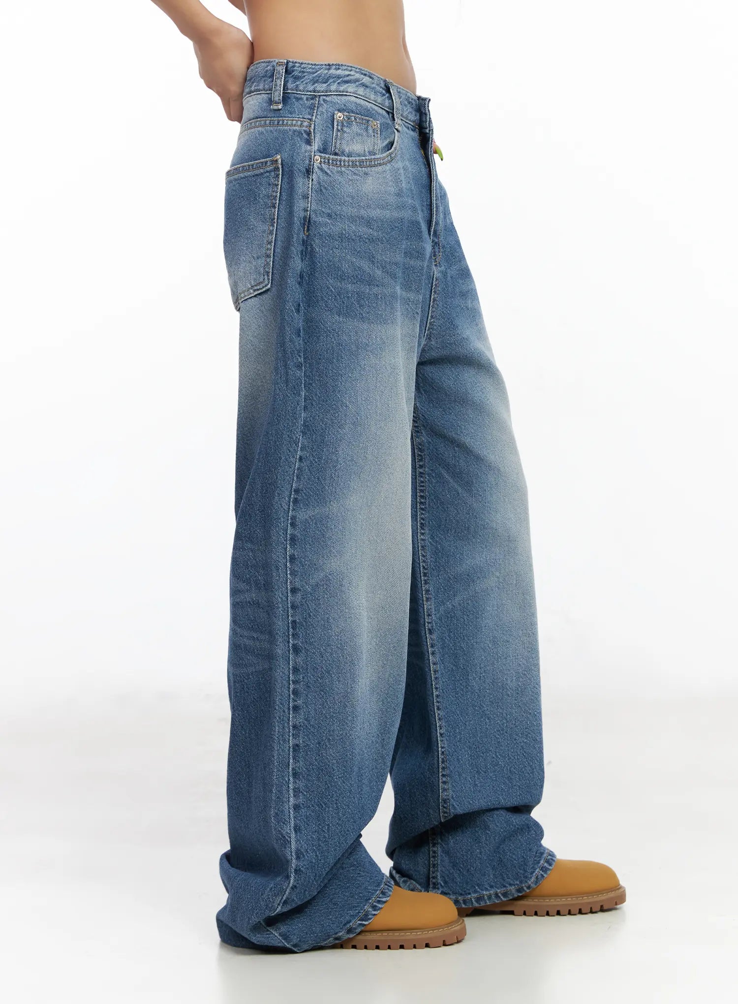 Alora Vintage Washed Wide Leg Jeans CF513
