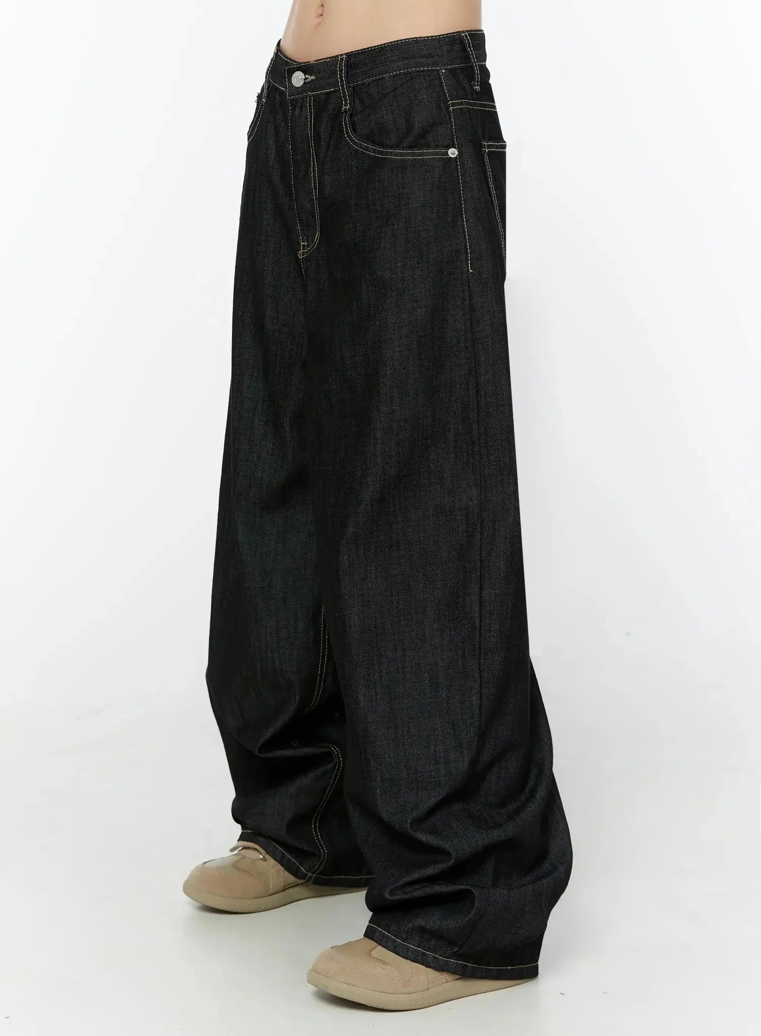 Soli No-Fade Baggy Jeans IU522