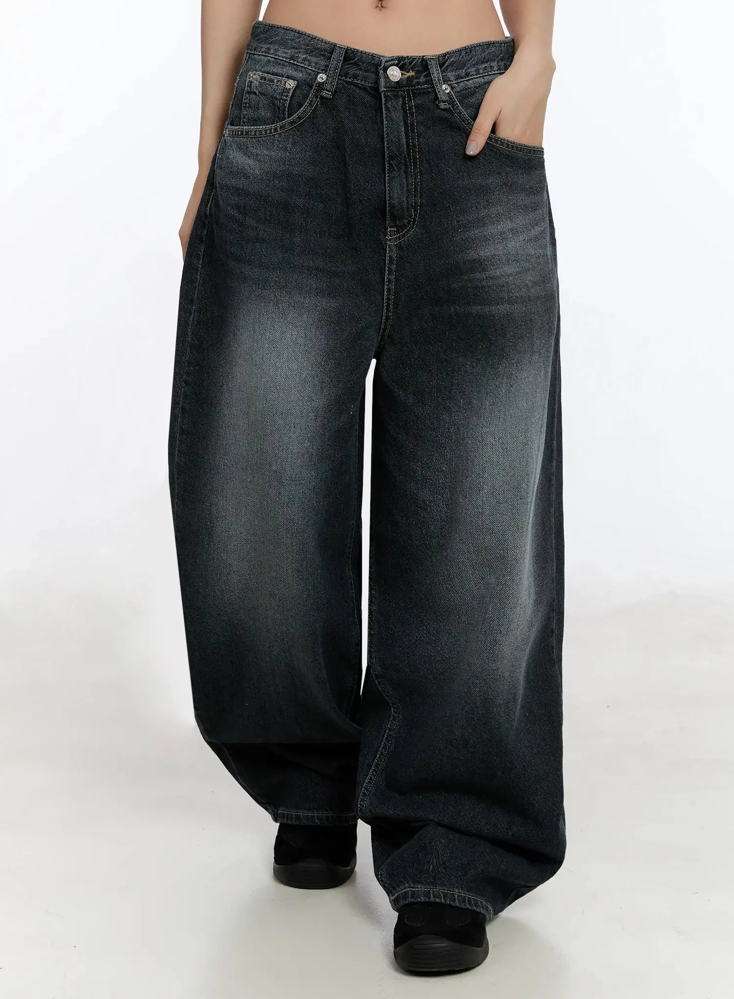 Naeu Dark Washed Wide Jeans IM509