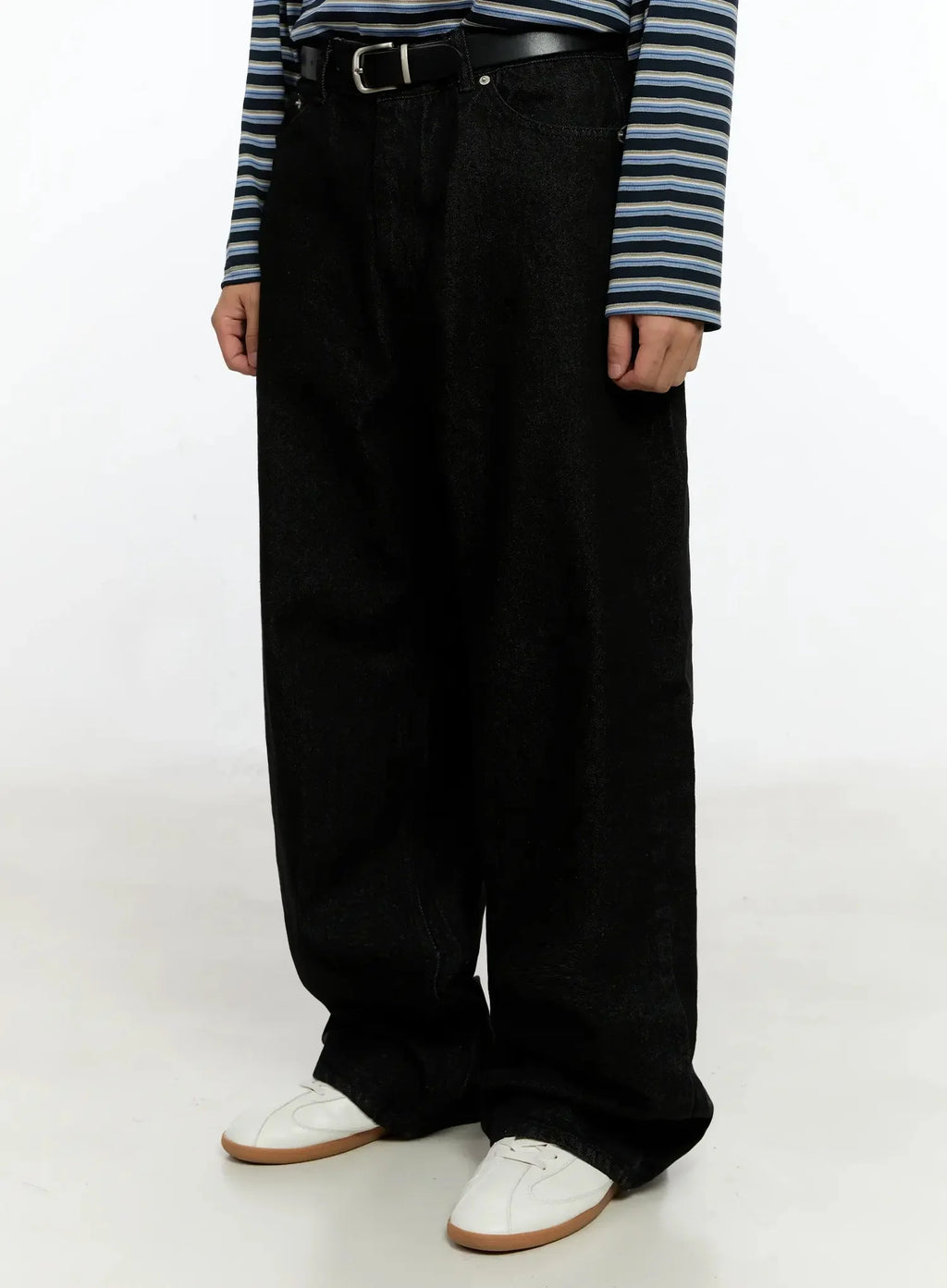 Men's Black Wide-Leg Jeans IN525