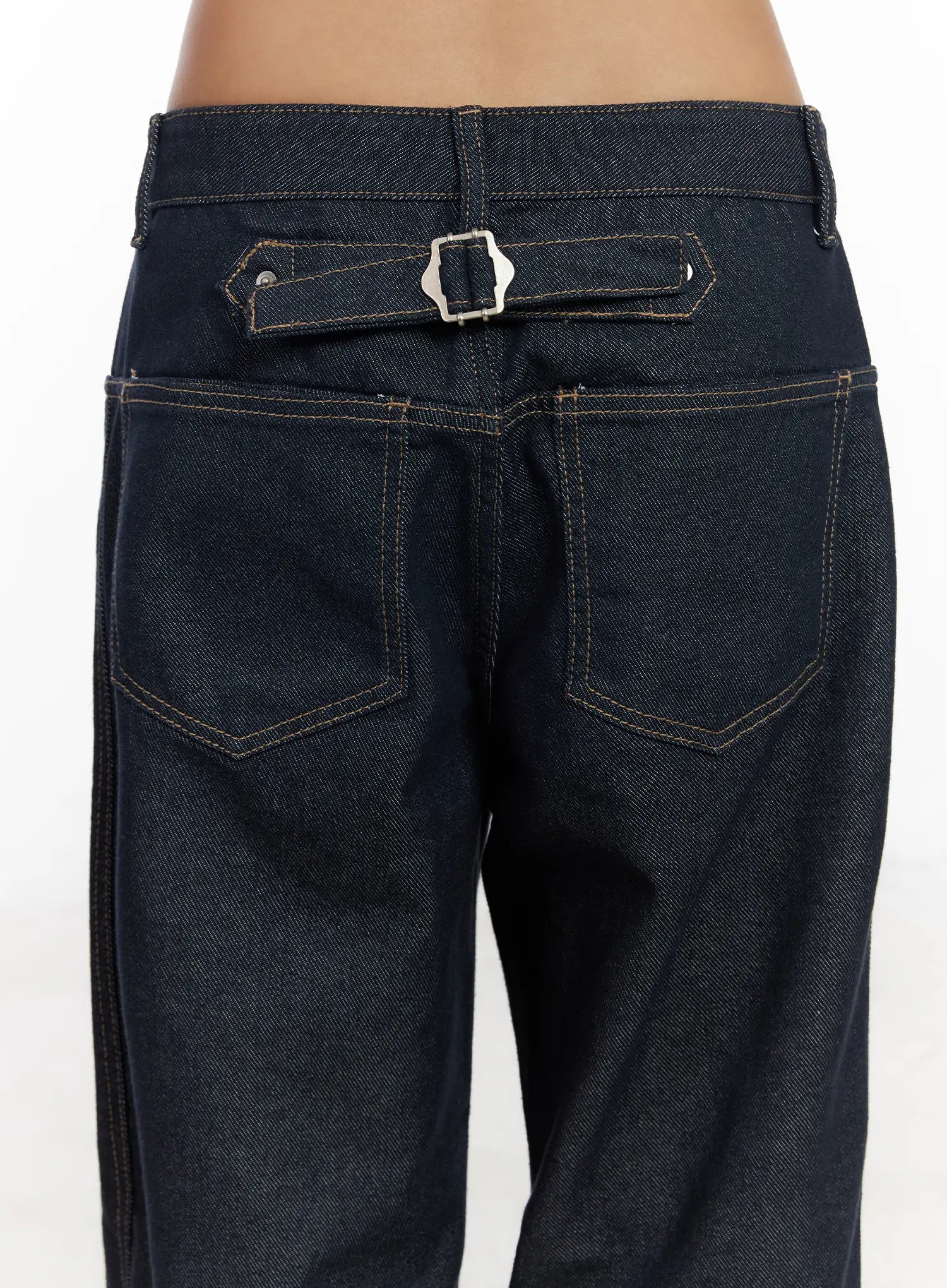 Micah Non-Fade Wide Leg Jeans CM525