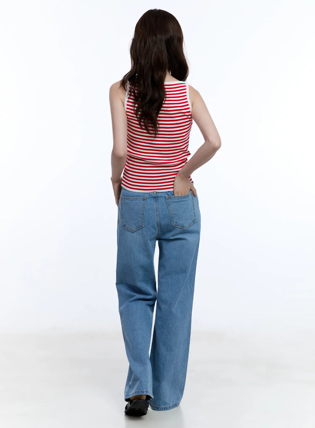 Jisoo Straight-Fit Jeans CU513