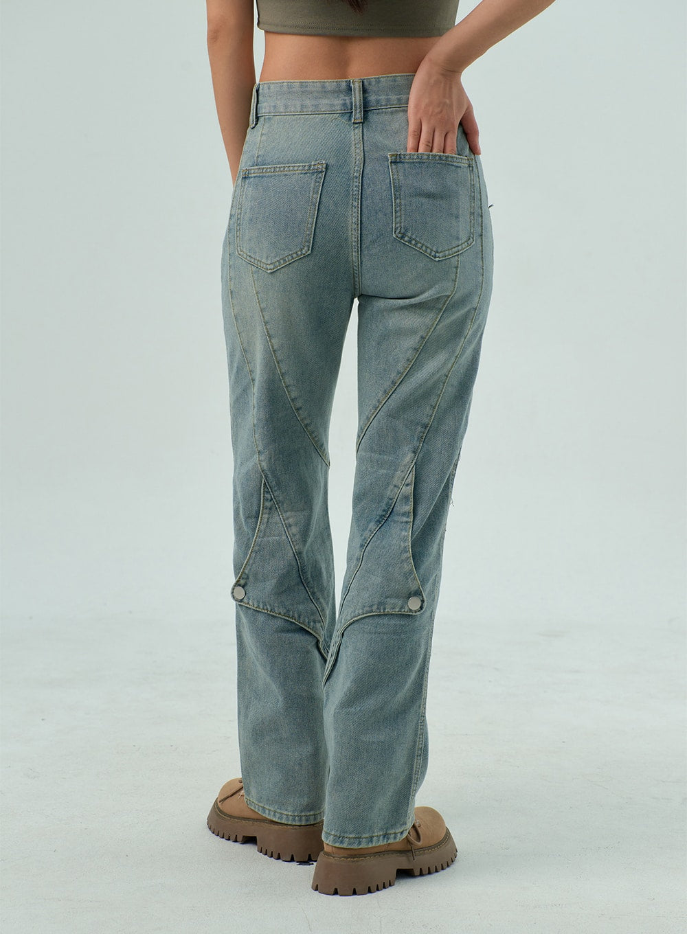 Straight Leg Jeans CY330