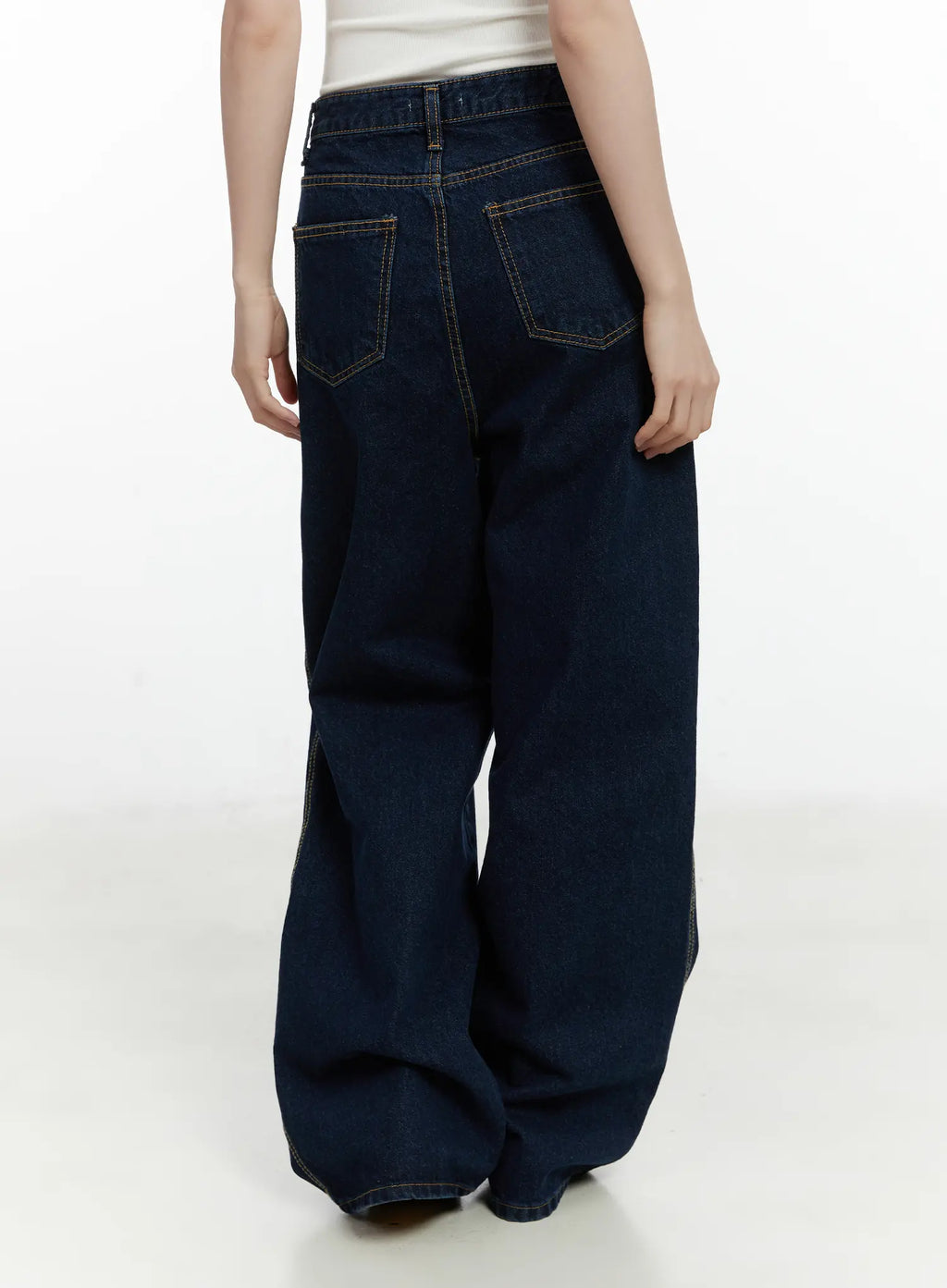 Amirah Classic Straight Leg Jeans F502