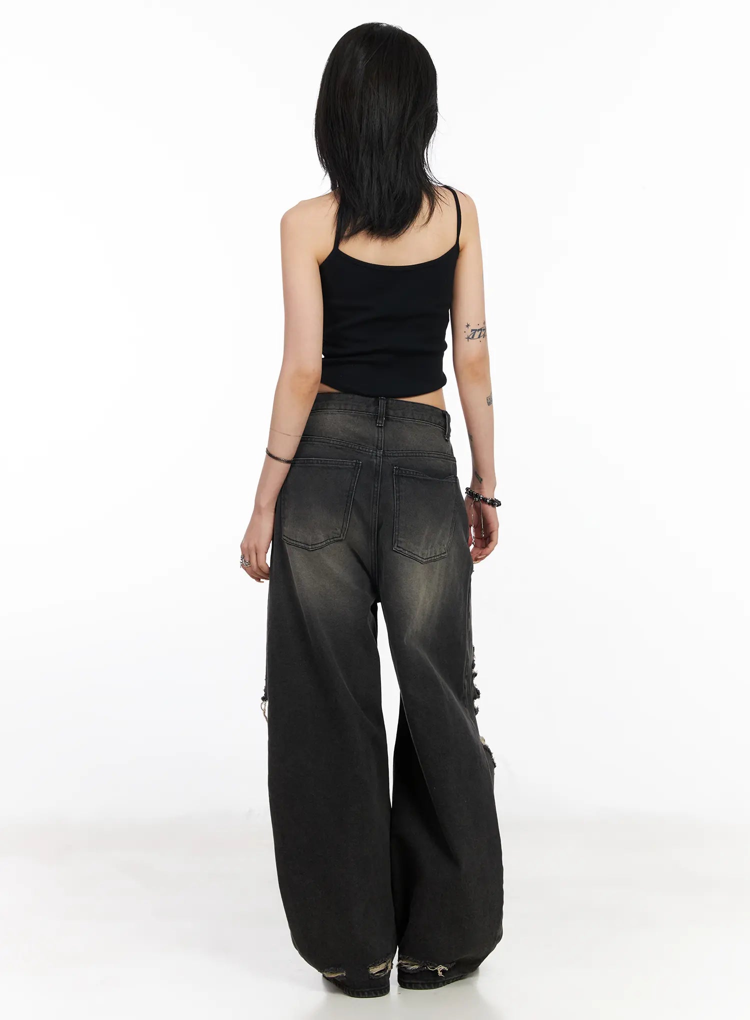 Quincy Distressed Baggy Jeans CF527