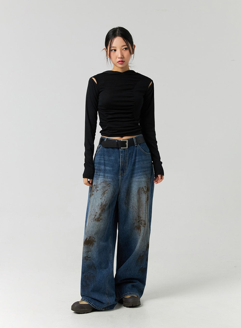 Street-Style Wide Fit Washed Jeans CO323
