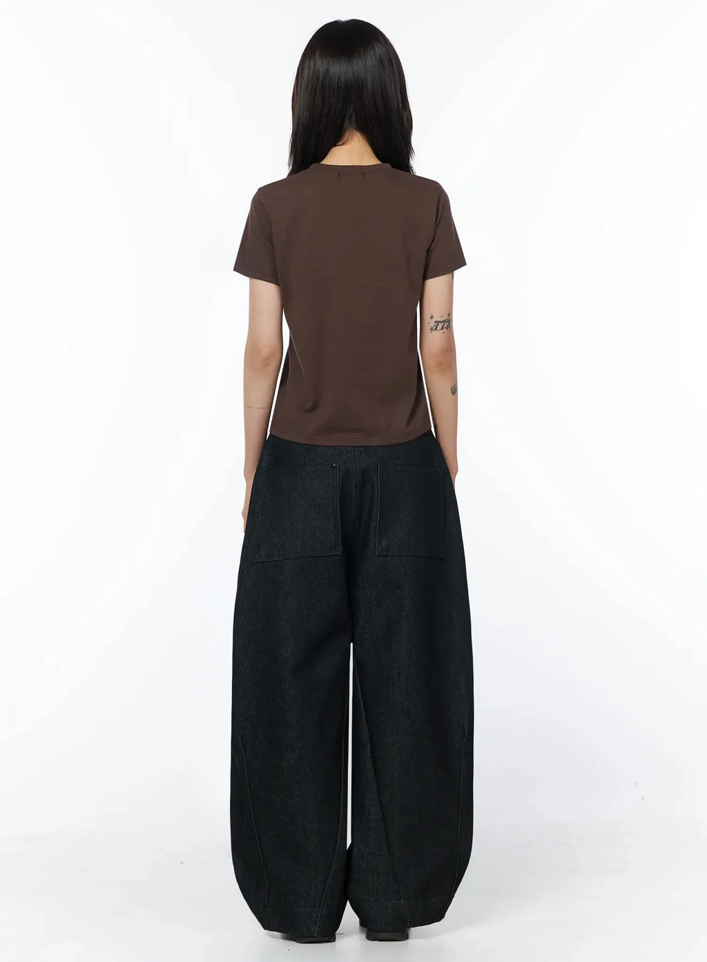 Evania Low-Rise Baggy Jeans IU508