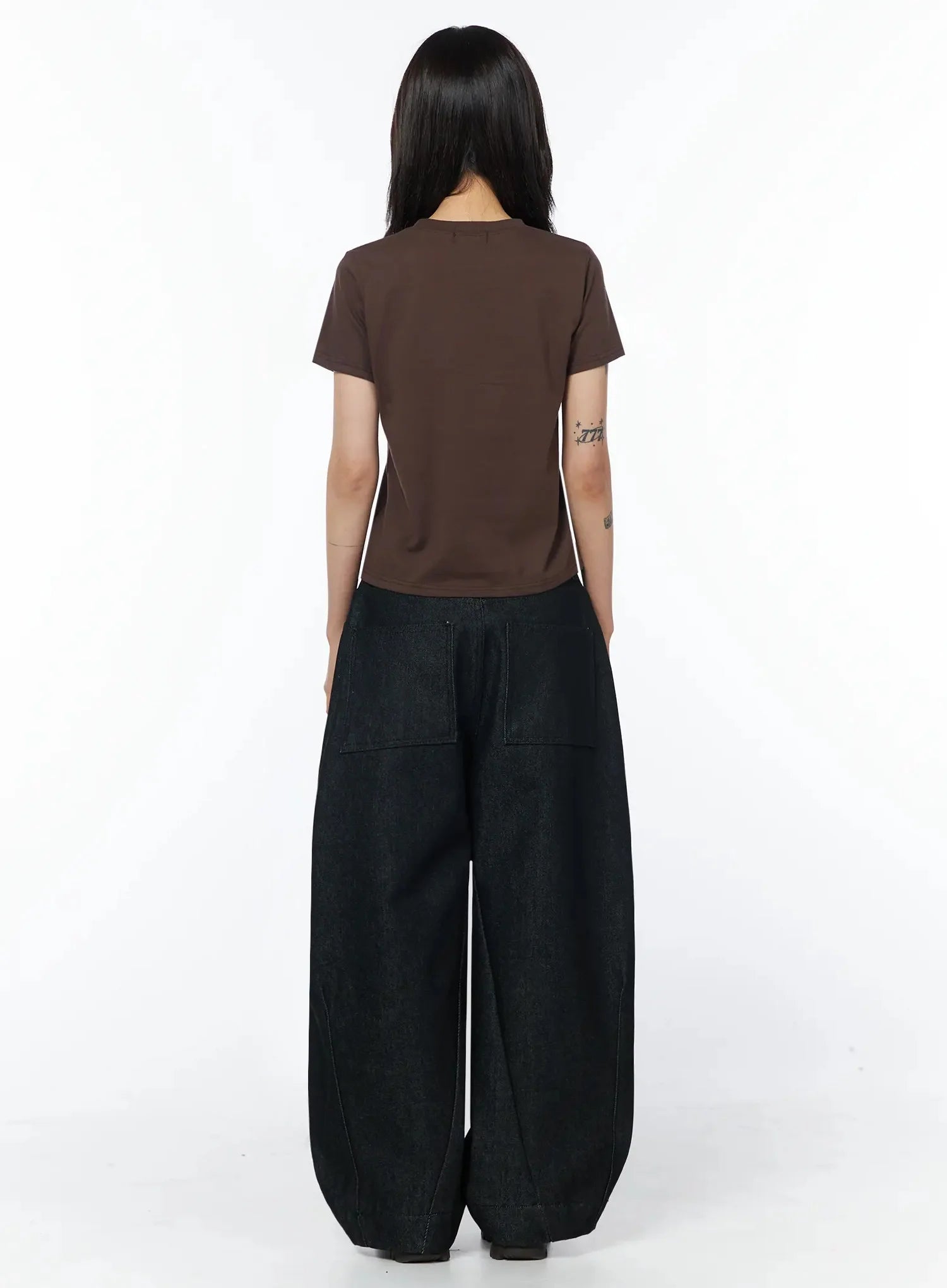 Evania Low-Rise Baggy Jeans IU508