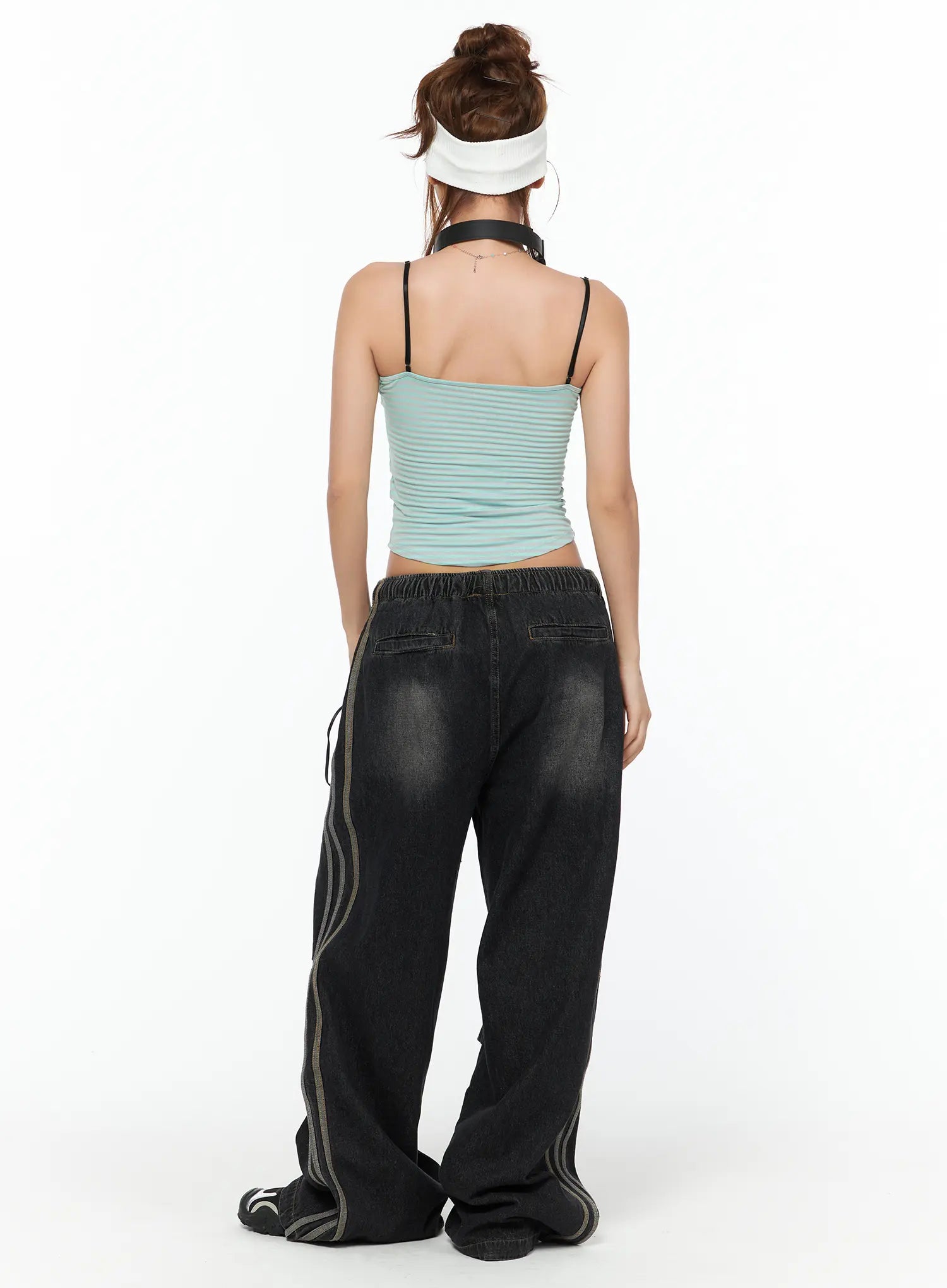 Raelyn Wide Leg Track Balloon Jeans CA515