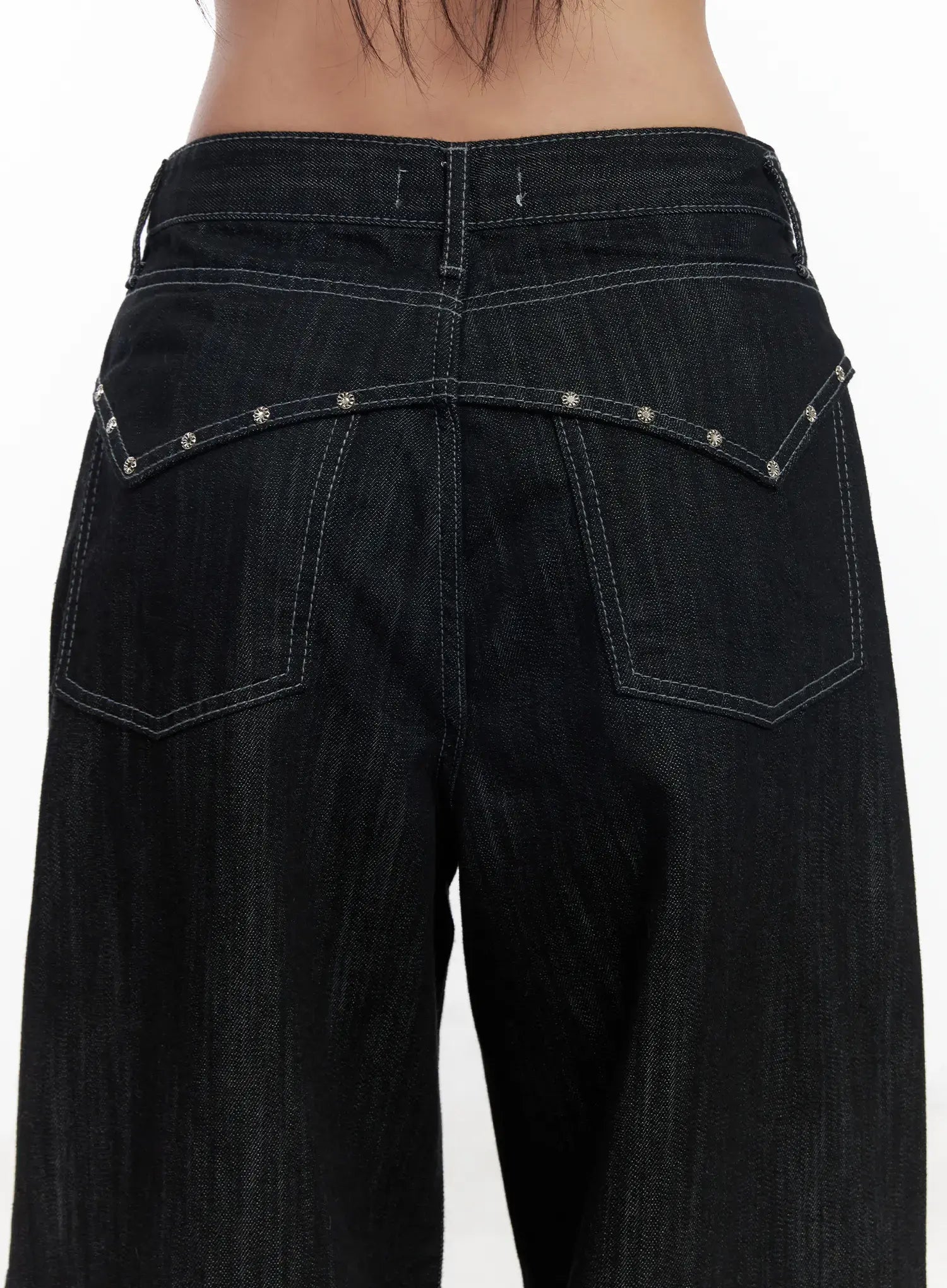 Violet Studded Baggy Jeans CJ530
