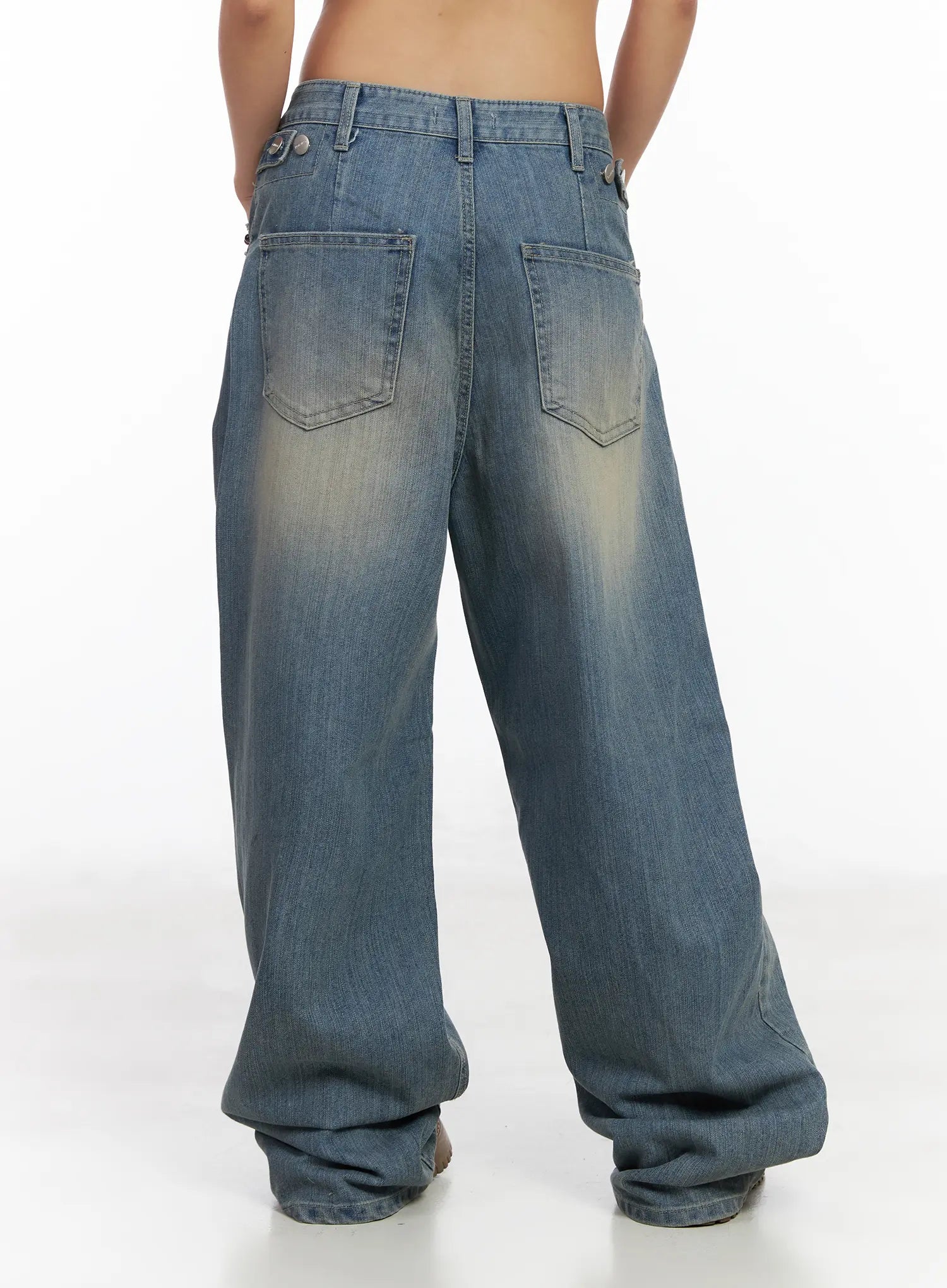 Ricci Washed Low-Rise Baggy Jeans CM520