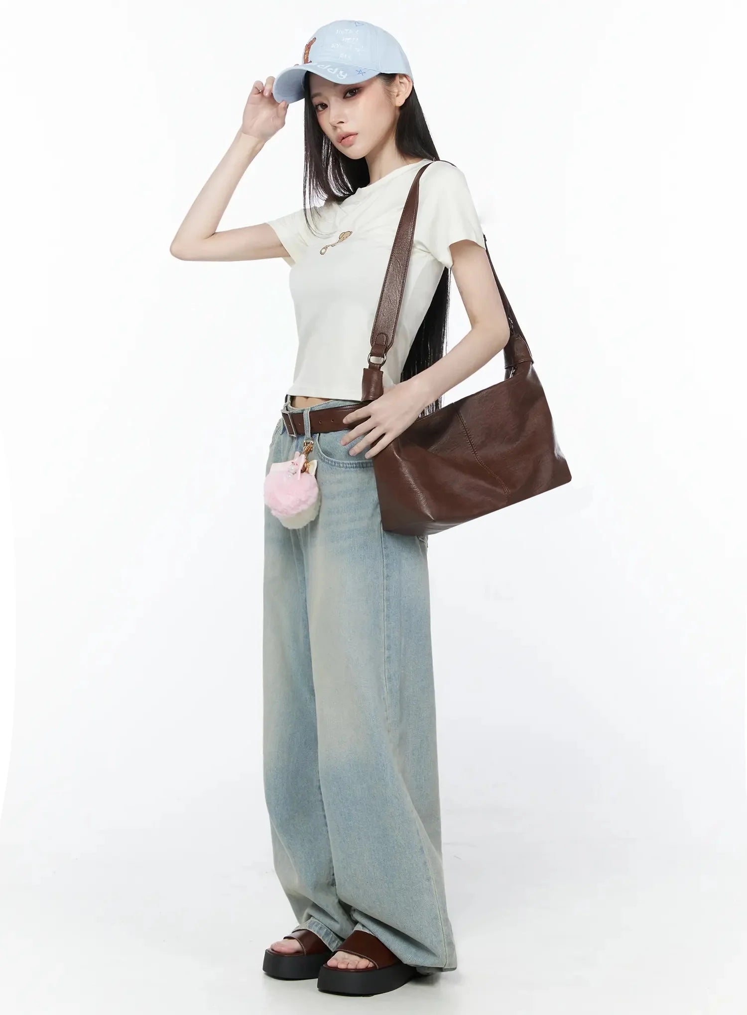 Zion Light Wash Wide-Leg Jeans IY514