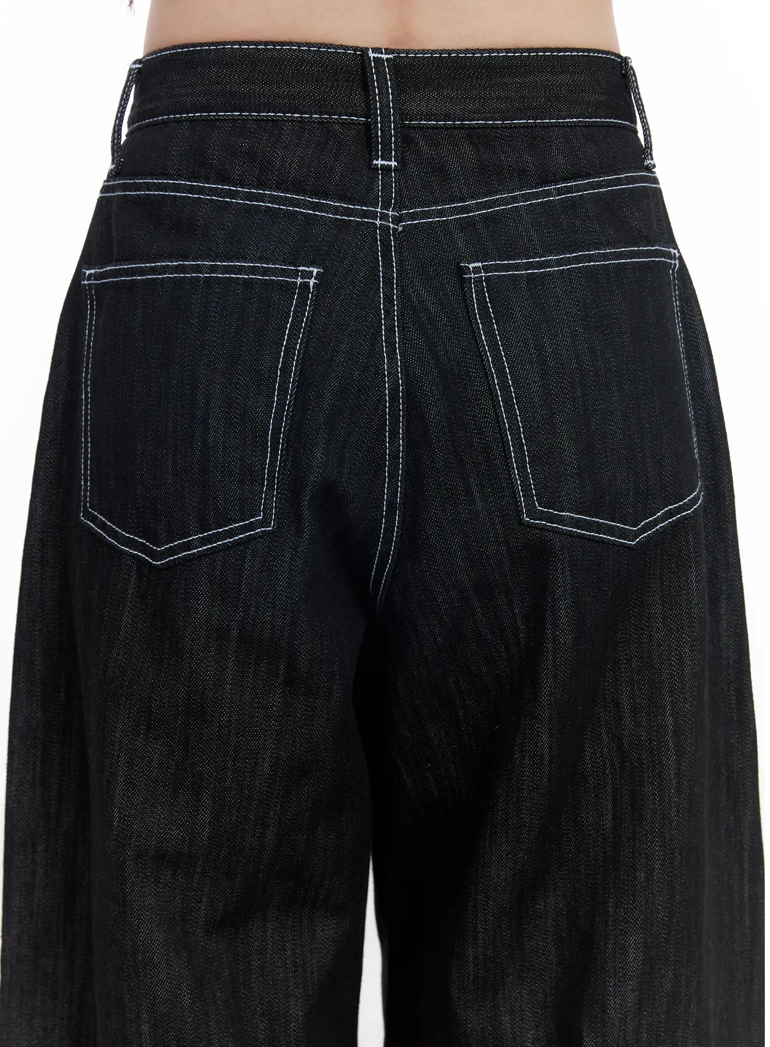 Elliot Stitched Wide Leg Jeans CF523