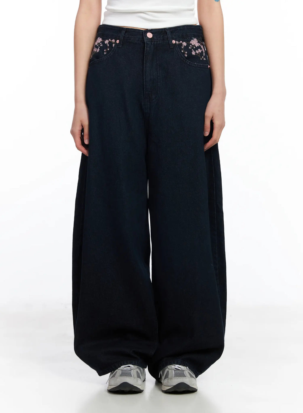 Mahalia Cherry Blossom Embroidered Wide Leg Jeans CF504
