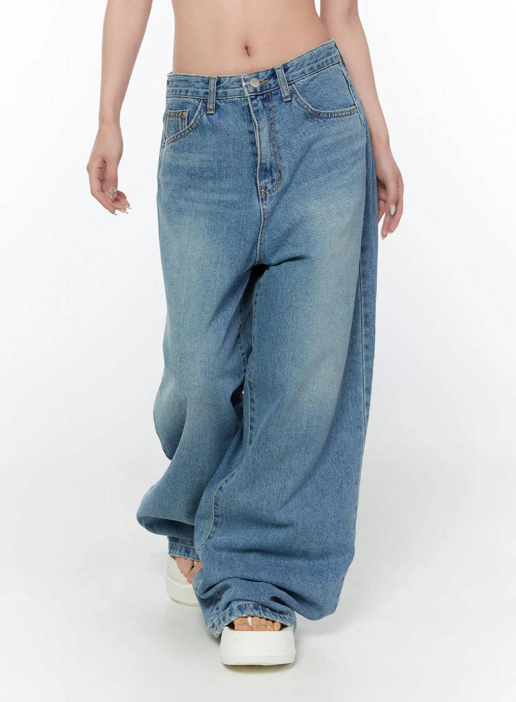 Shea Snap-Button Wide-Leg Jeans CY514