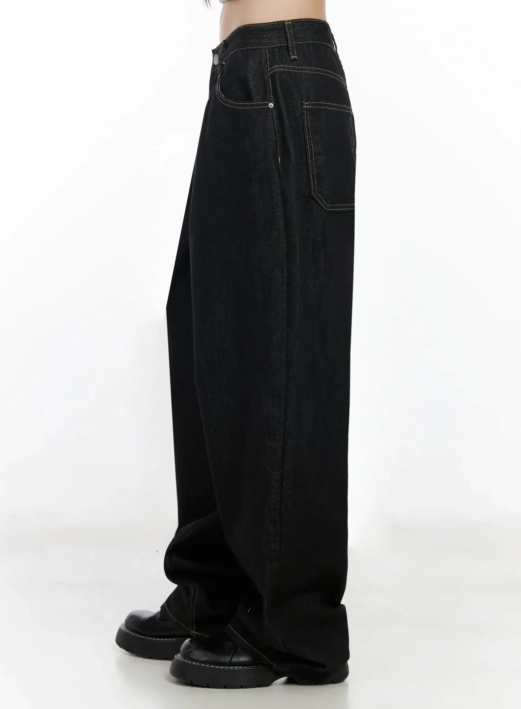 Liliana No-Fade Wide Leg Jeans IM506