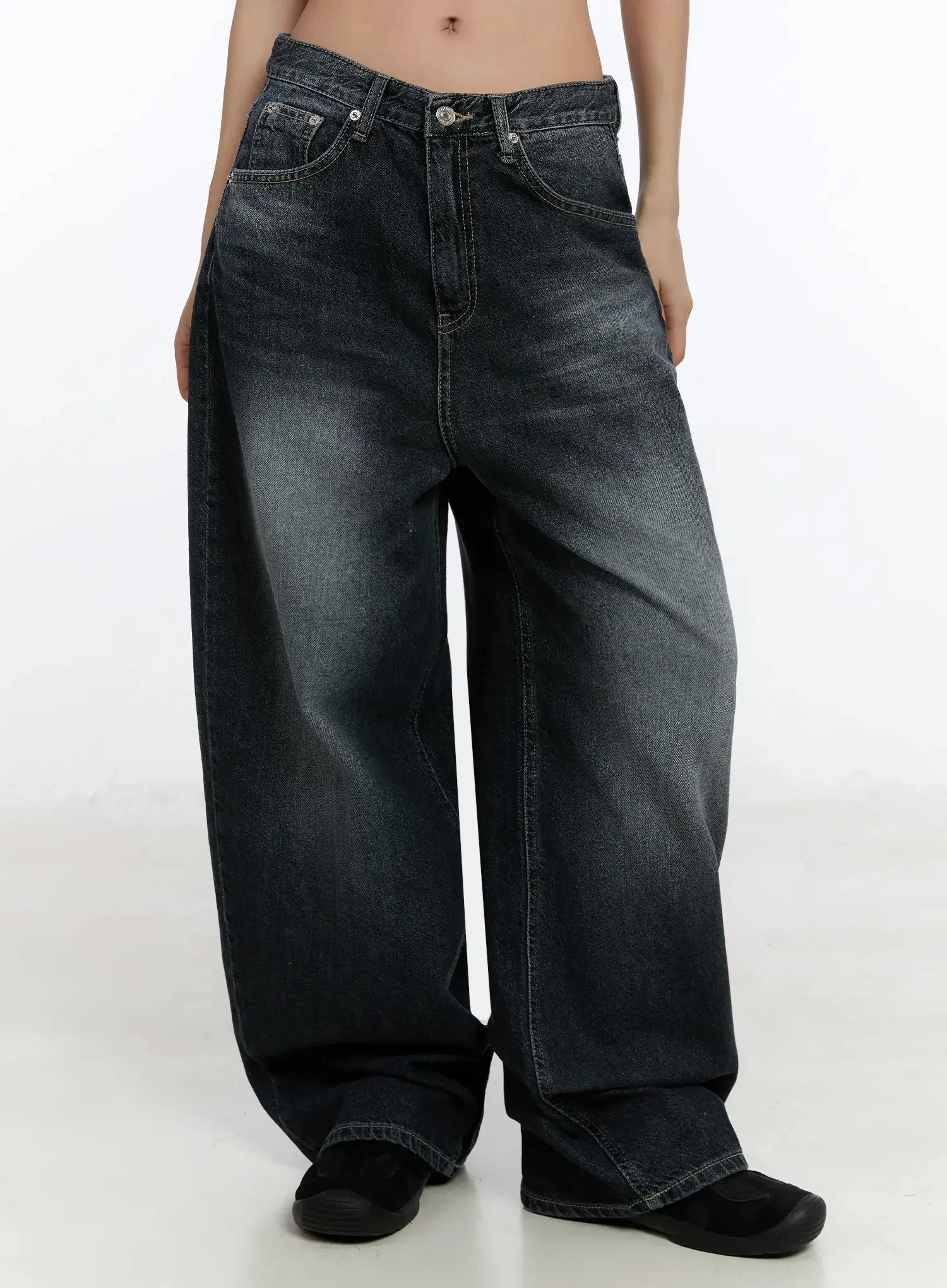 Naeu Dark Washed Wide Jeans IM509