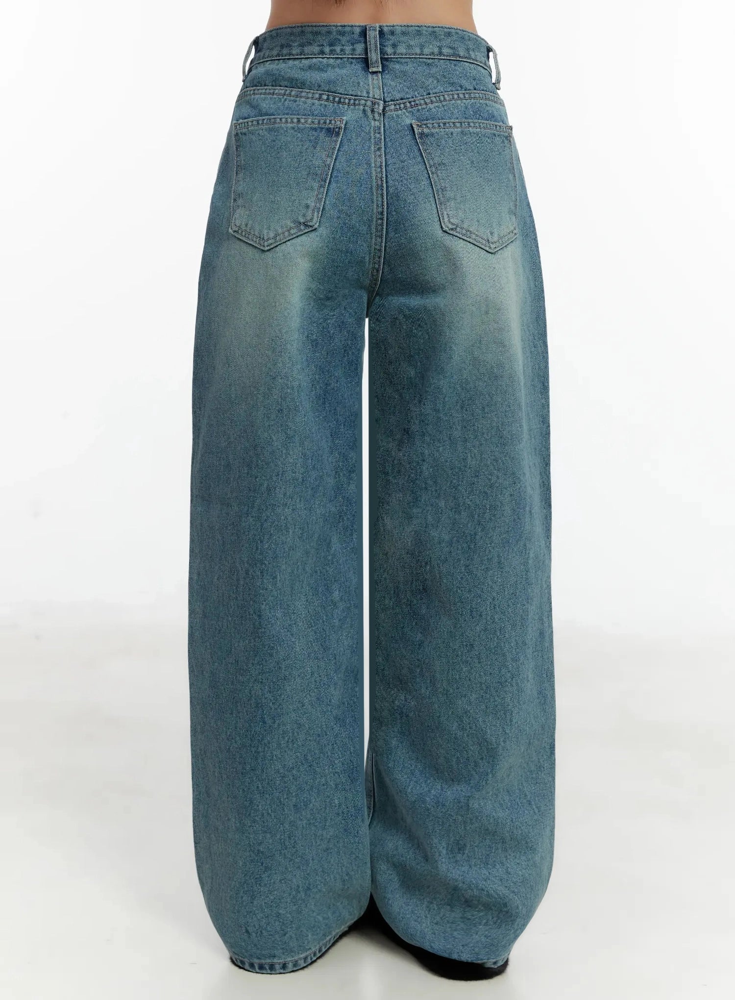 Pixi Straight Leg Jeans ID525