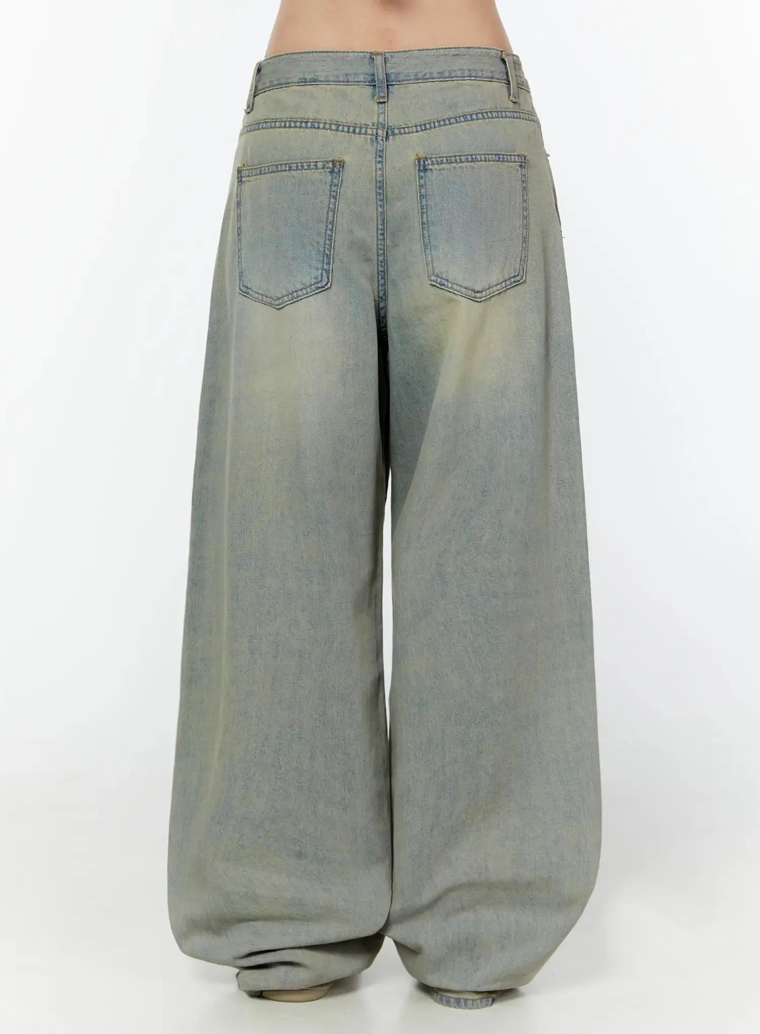 Naia Washed Baggy Jeans IU524